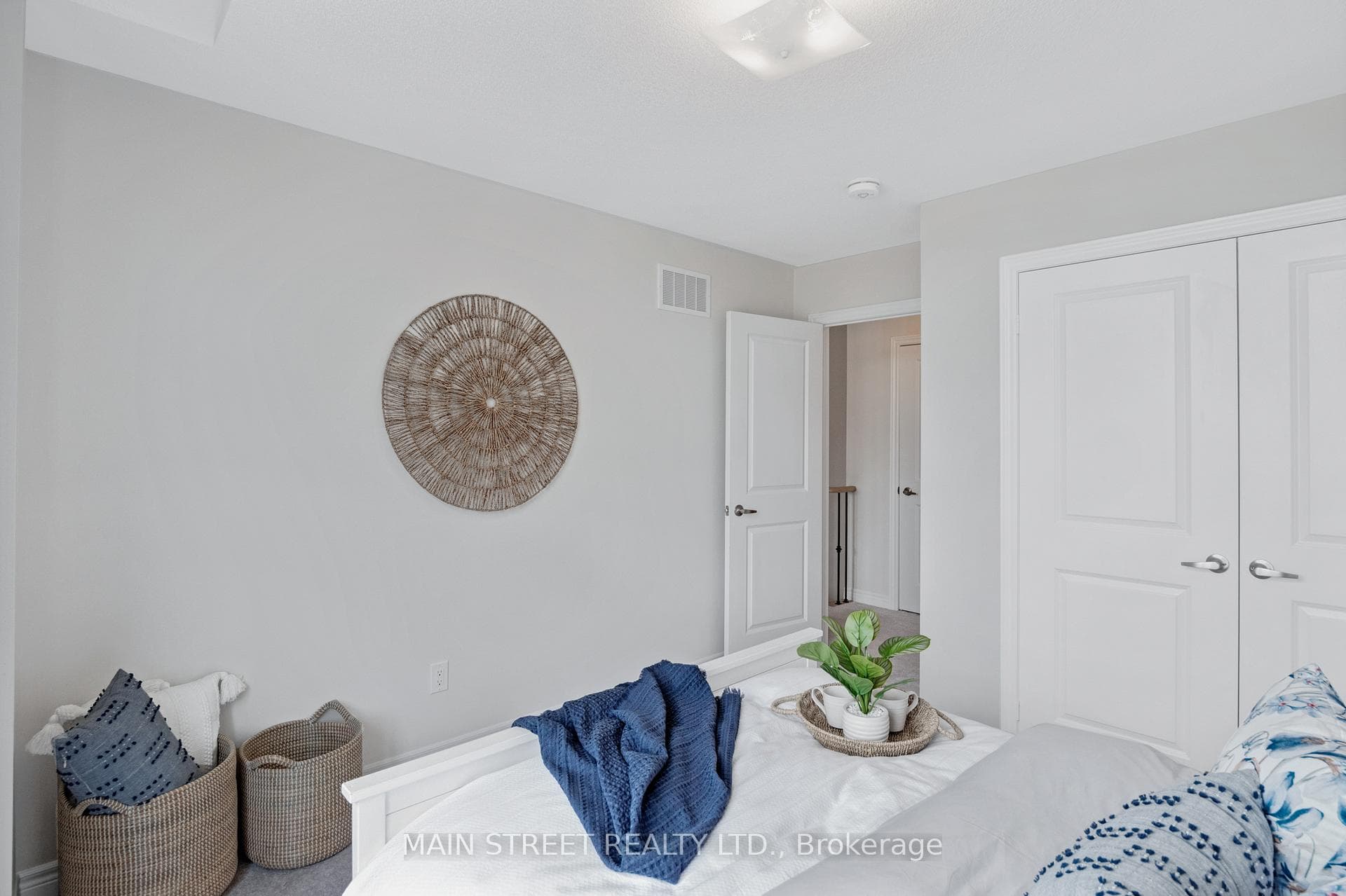 18 Ainslie Hill Crescent photo 30