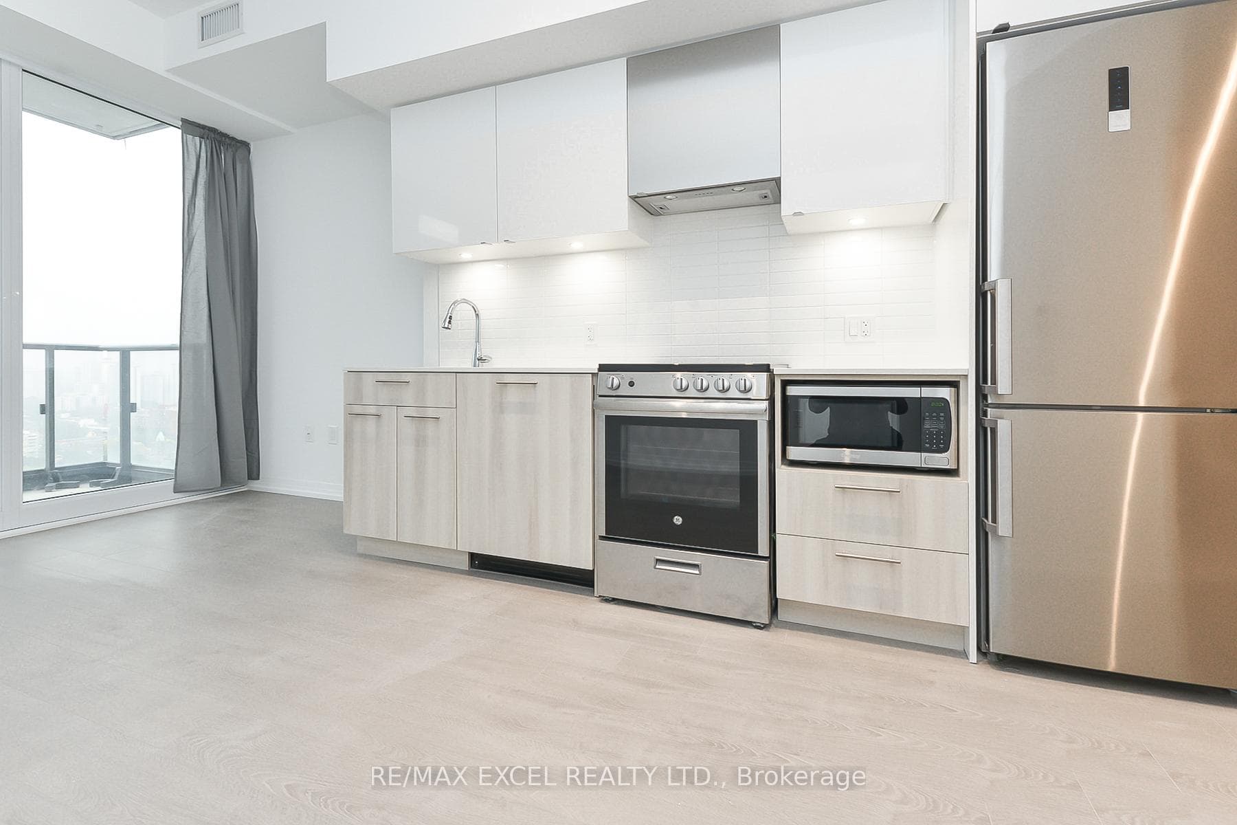 251 Jarvis Street Unit 3411 photo 11