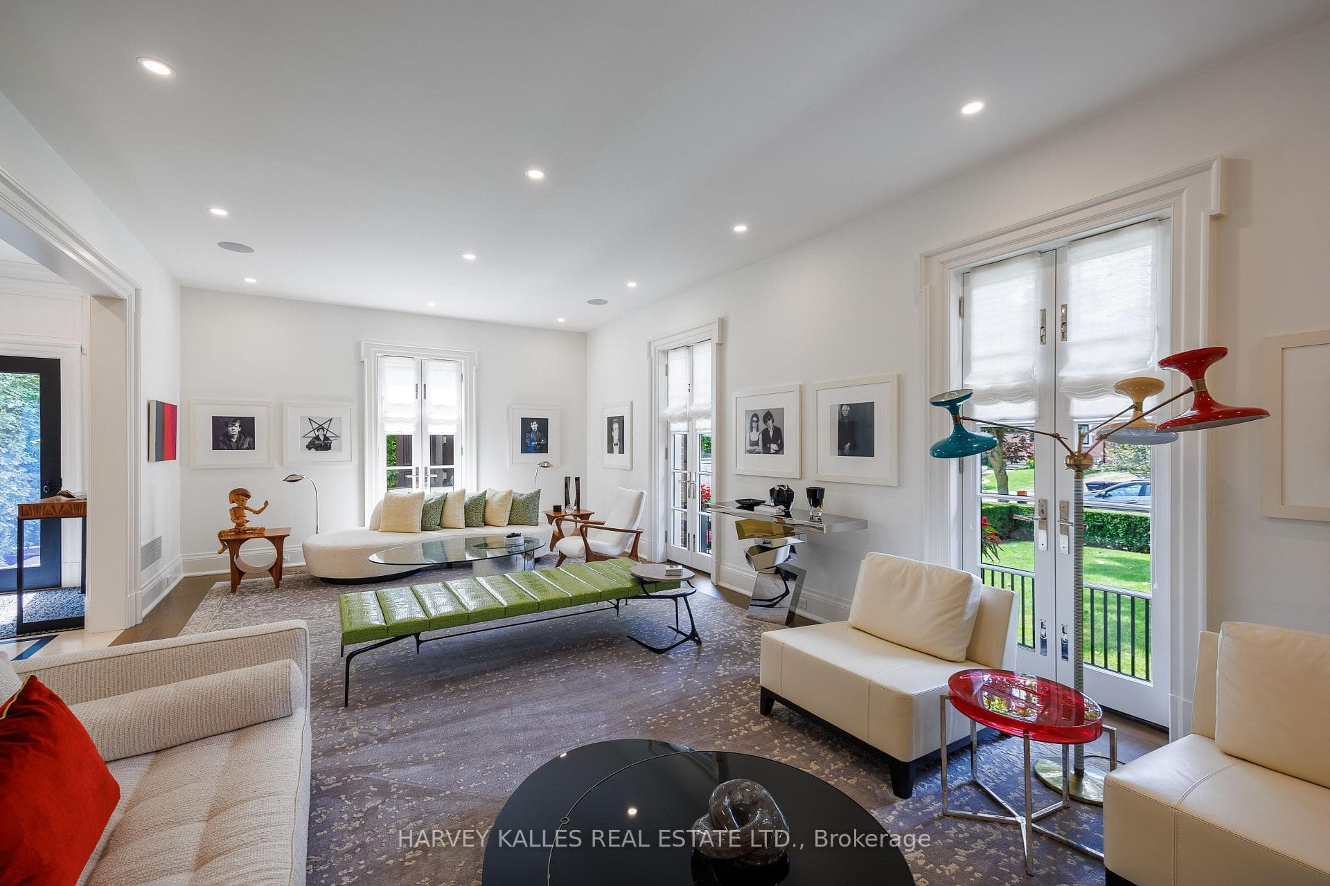 297 Russell Hill Road photo 10