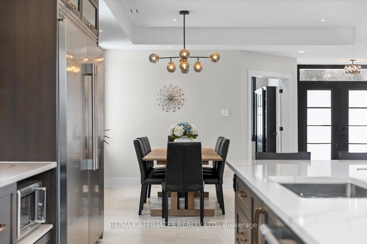 34 Nirmala Drive photo 9