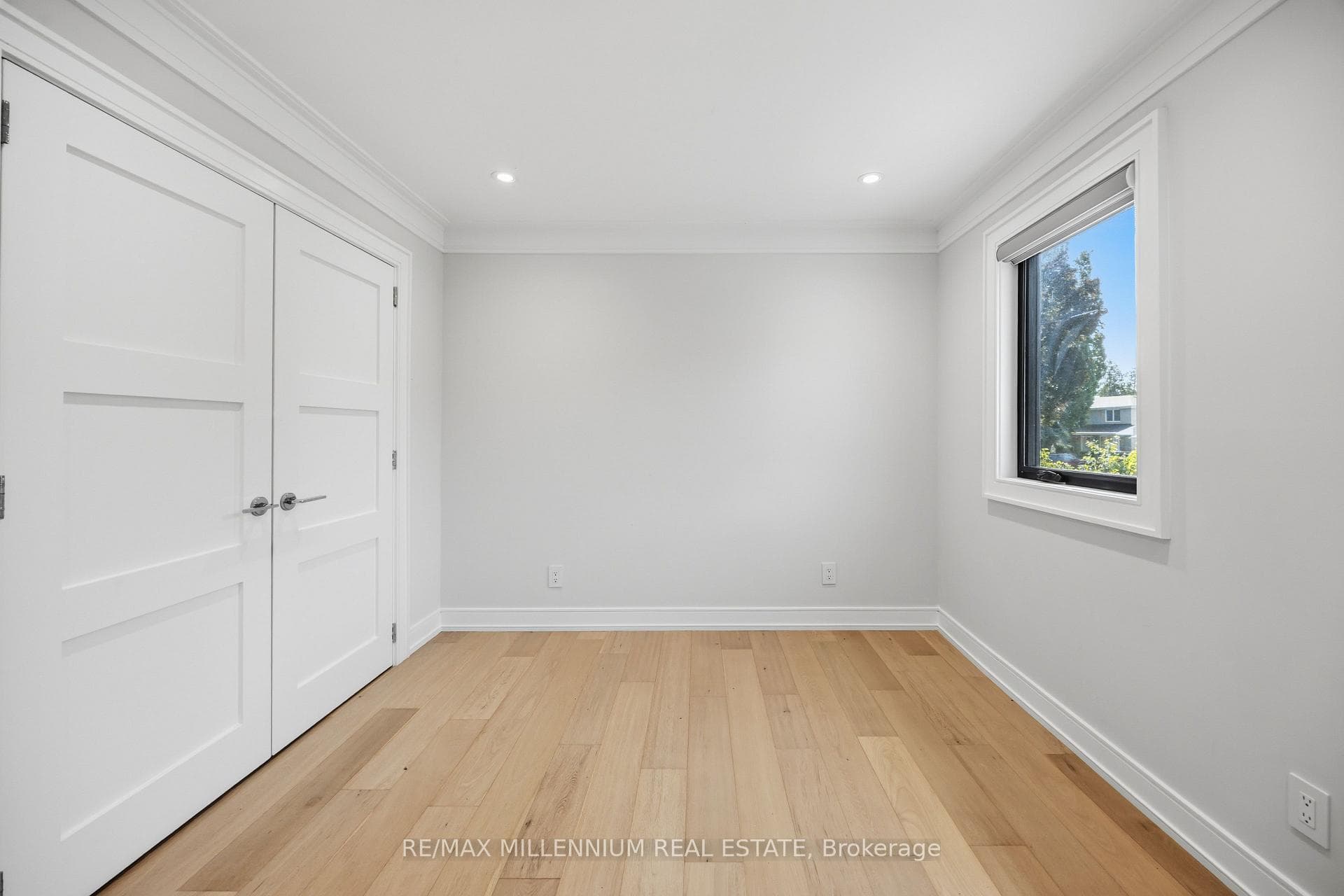 14 Portree Crescent photo 36