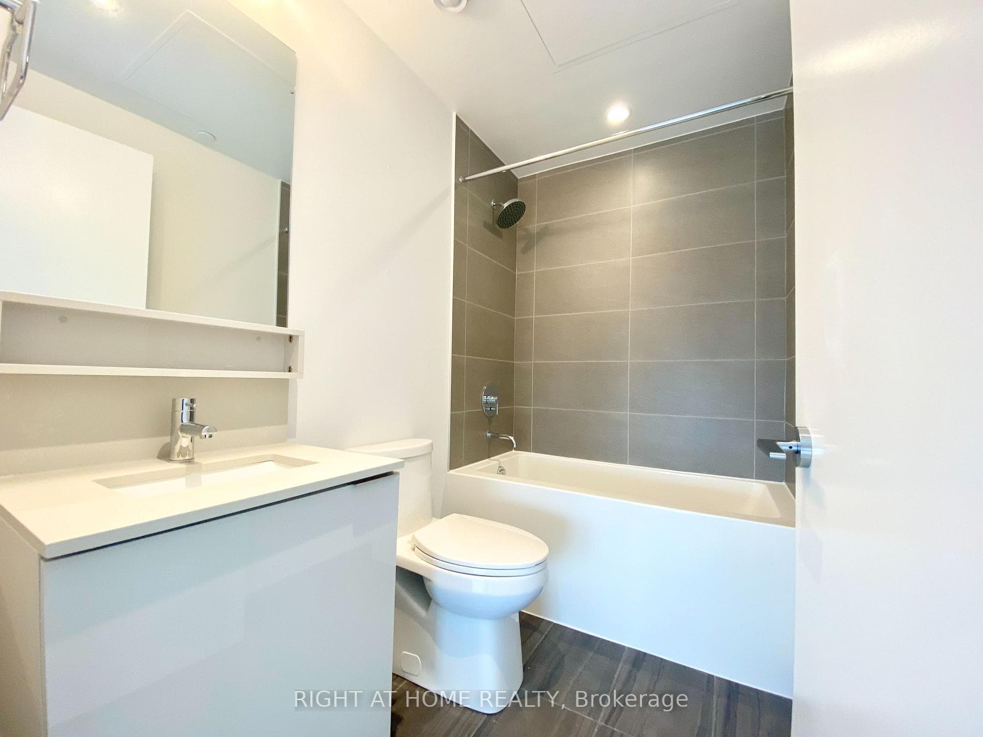 898 Portage Parkway Unit 1903 photo 11