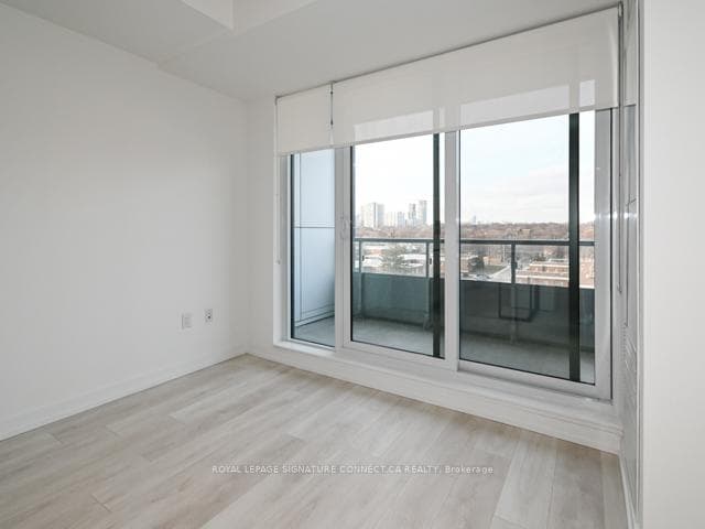 225 Sumach Street Unit 710 photo 15