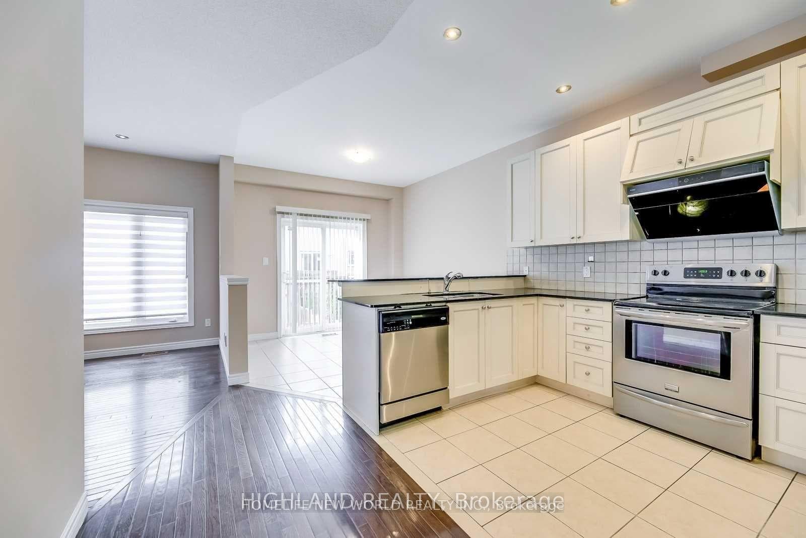 2316 Baronwood Drive photo 11