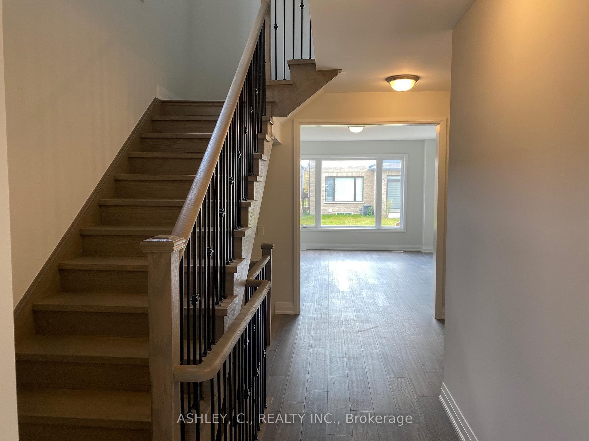 3 Gladmary Drive photo 3