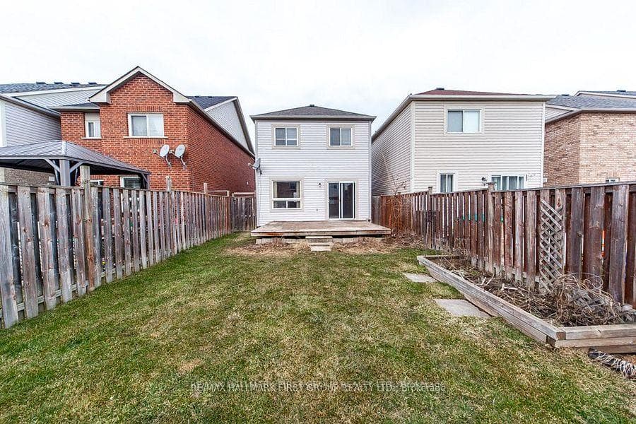 17 Robideau Place photo 39