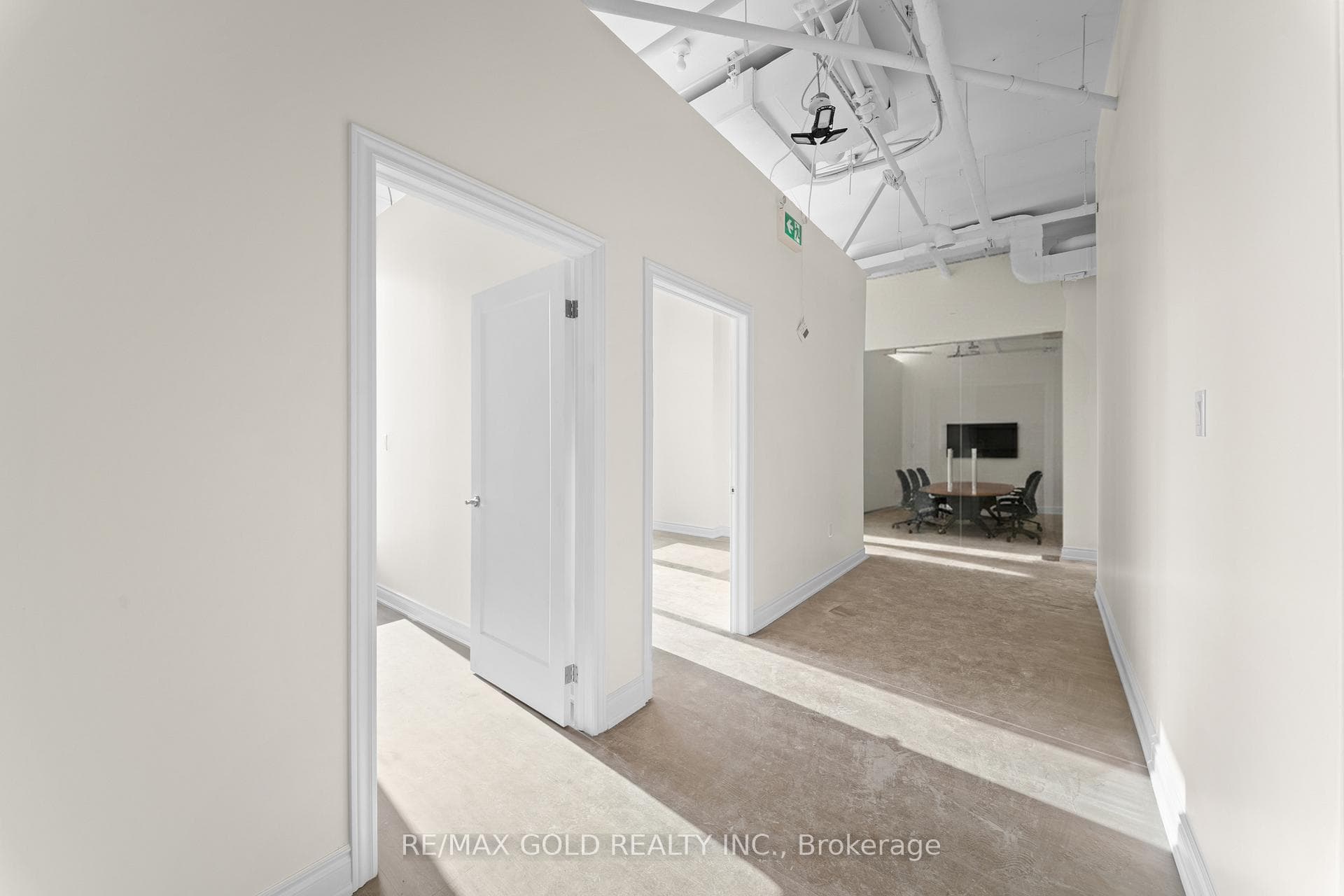 996 Martin Grove Road Unit 410 photo 12