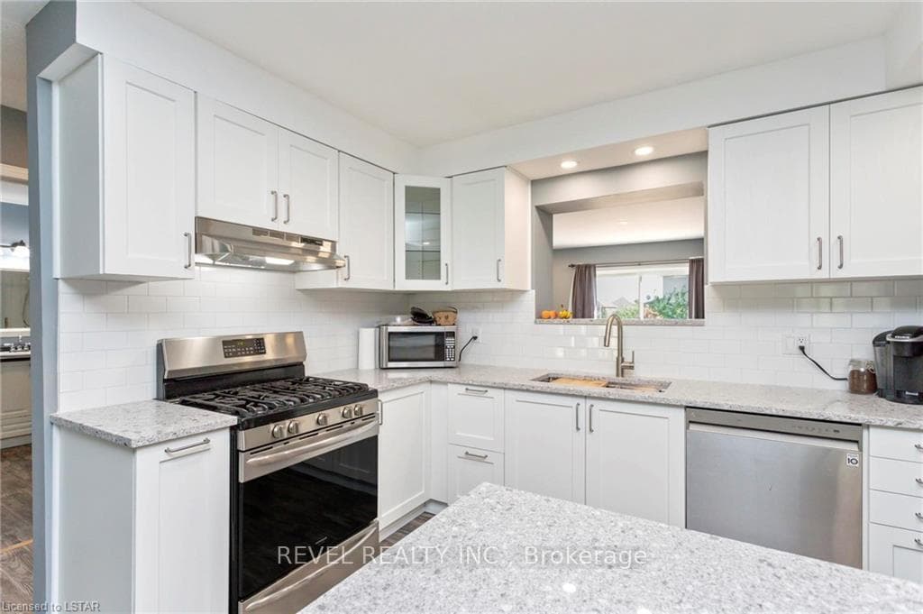 159 NICOLINE Avenue photo 6