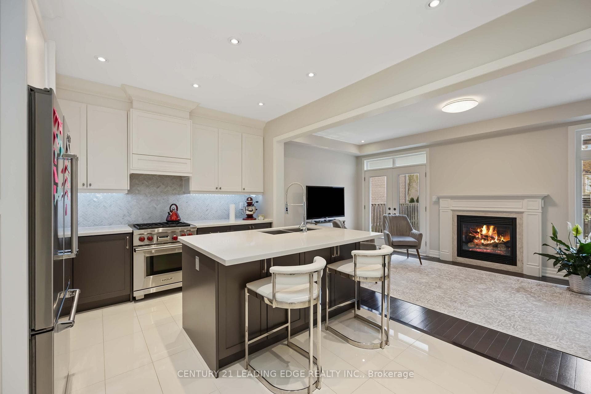 75 Robert Berry Crescent photo 12