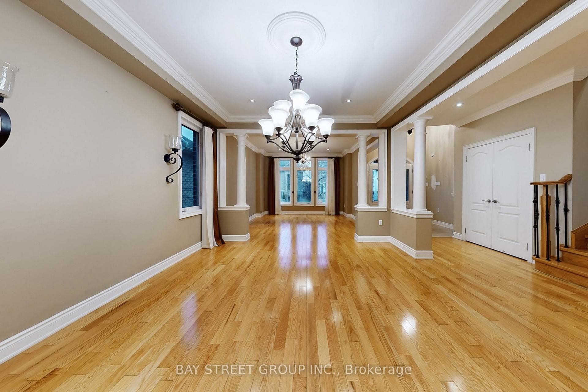 2352 Delnice Drive photo 9