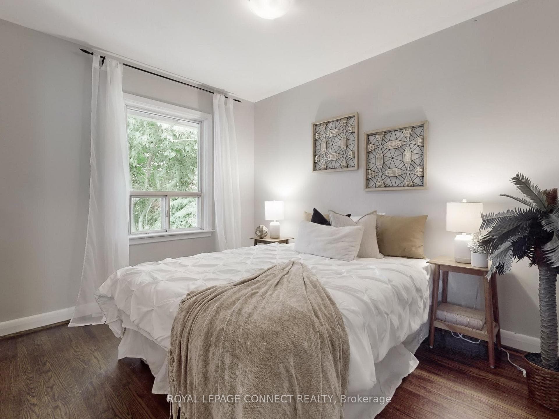 54 Flintridge Road photo 17