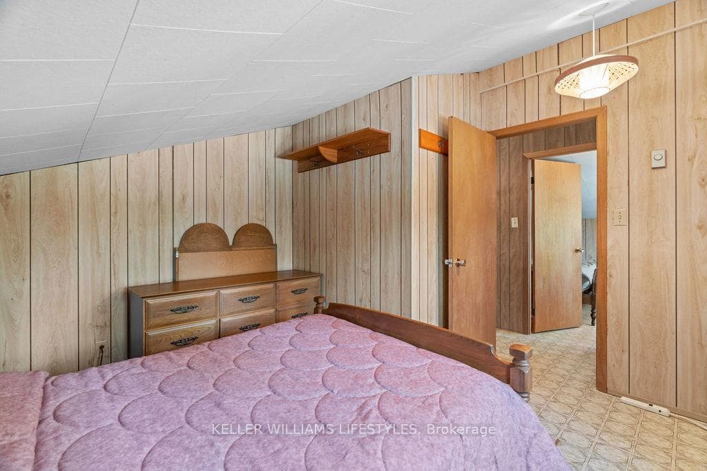 7403 SANDERSON Road photo 20