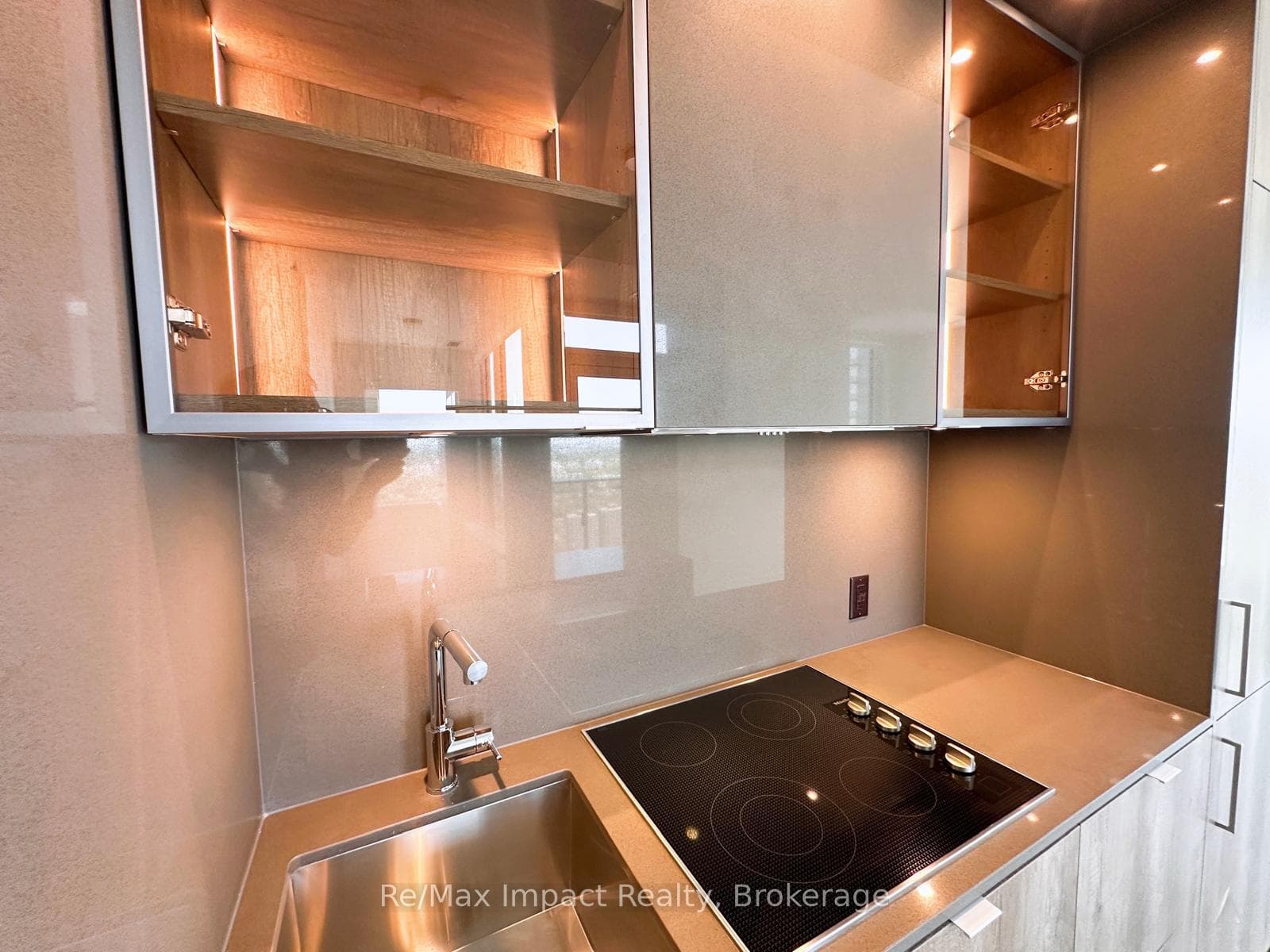 11 Yorkville Avenue Unit 4602 photo 10