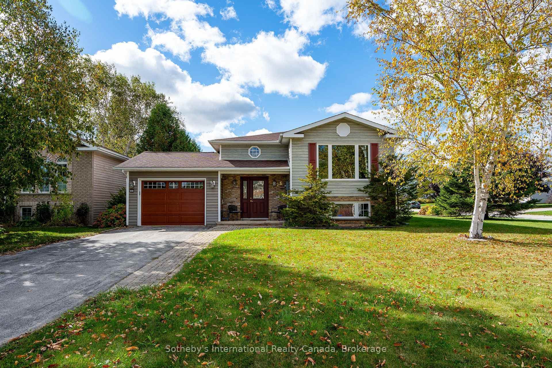 26 Country Crescent photo 2