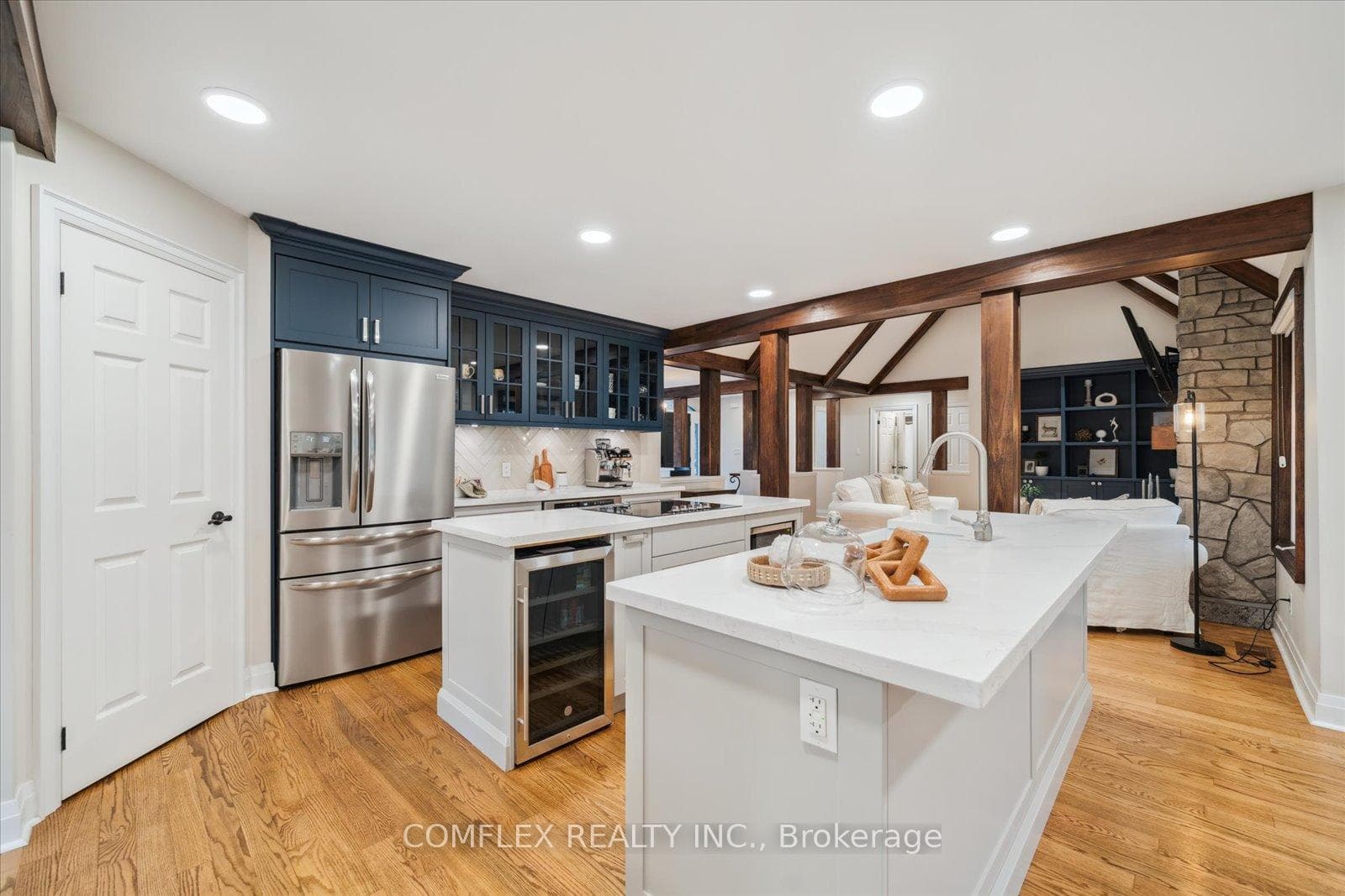 2 TAUNUS Court photo 12