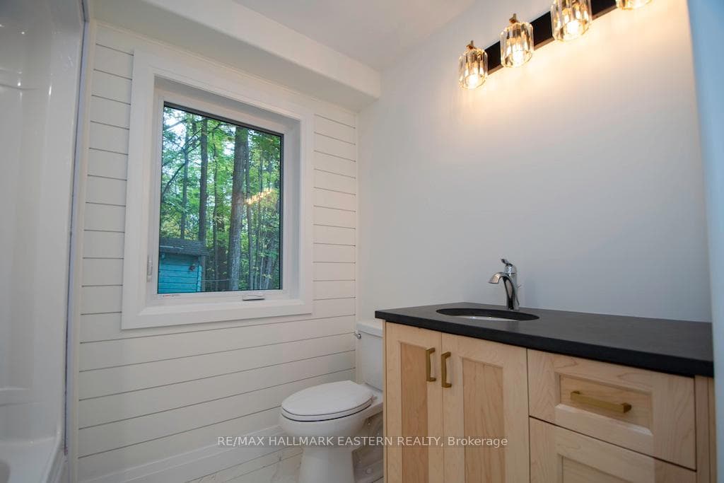 770 Lakehurst Road photo 22