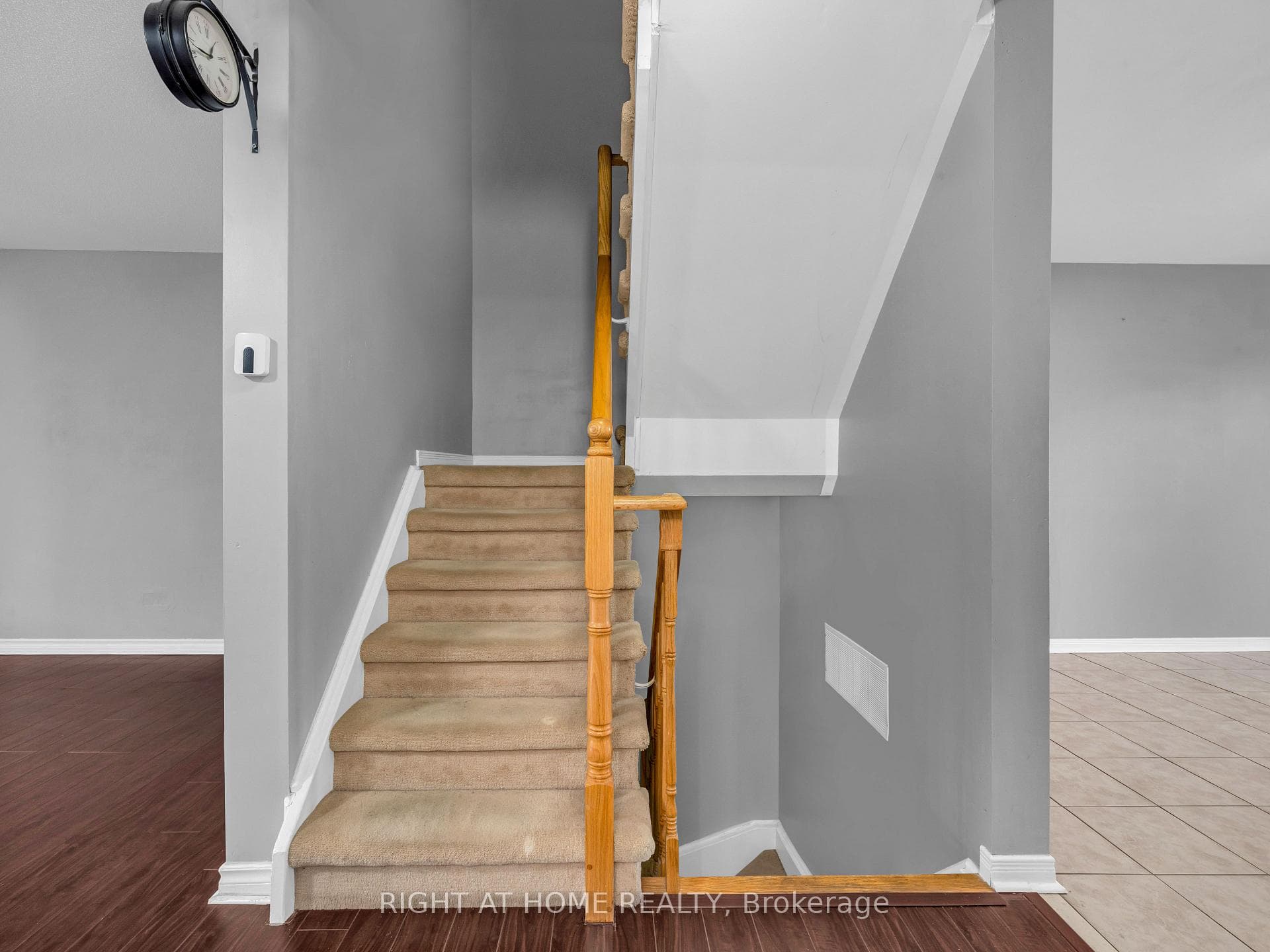 162 Bayly Street photo 3