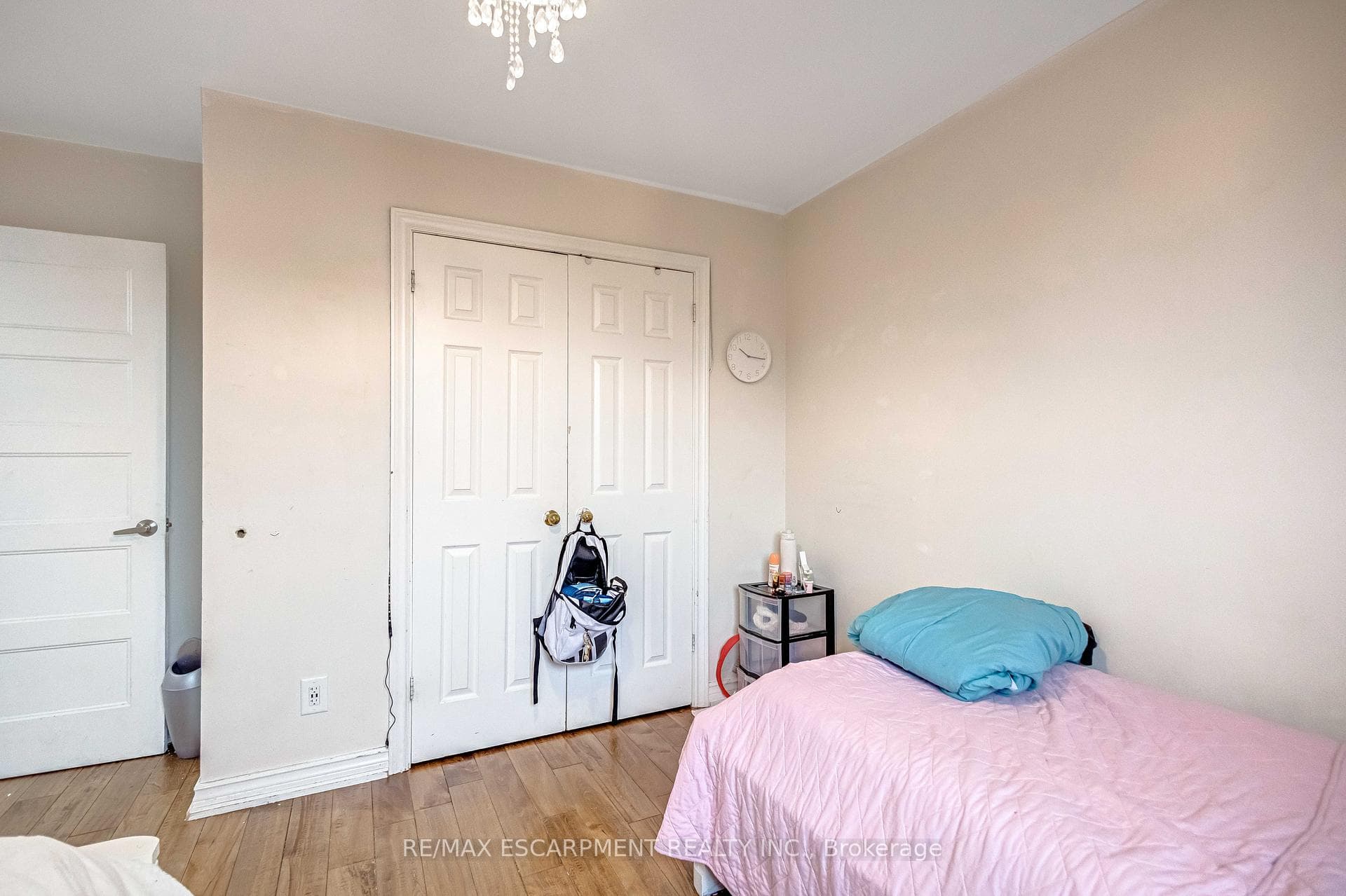 70 Ossington Drive photo 16