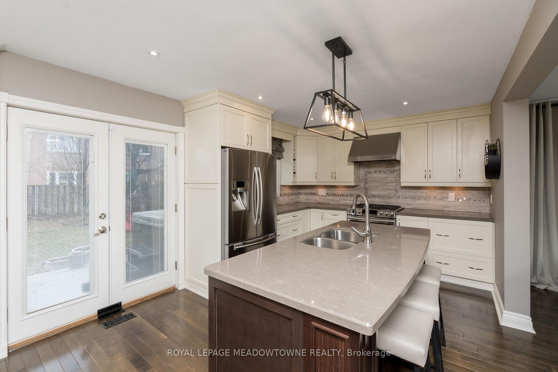 11 Fenflower Court photo 4