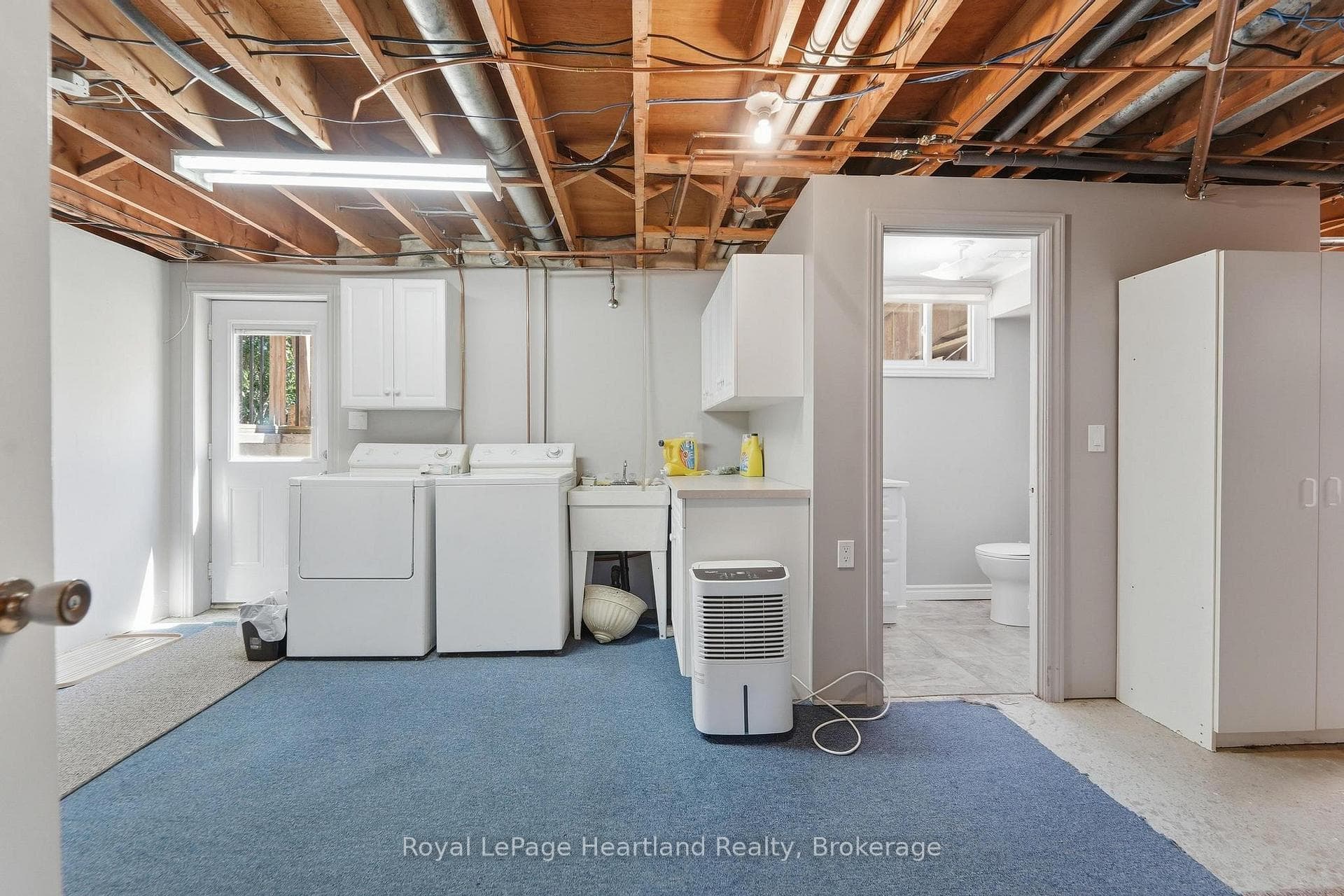 235 Hincks Street photo 27