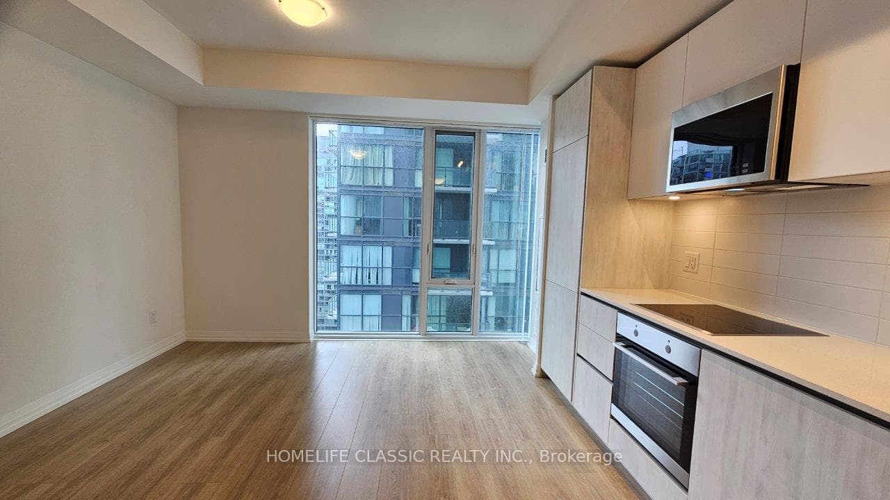 8 Widmer Street Unit 2901 photo 2