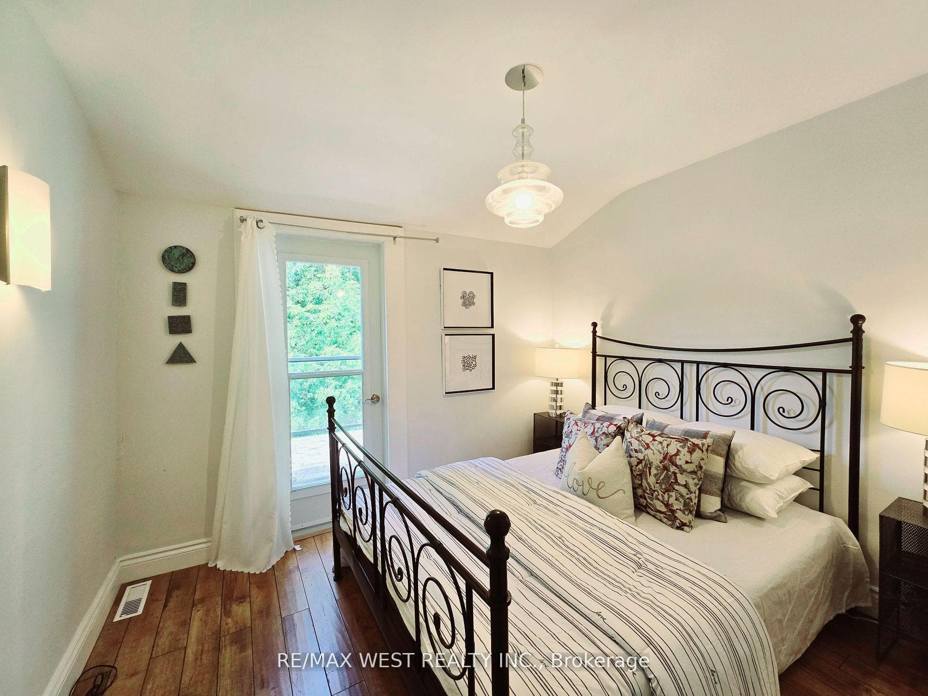 140 Brookside Drive photo 18