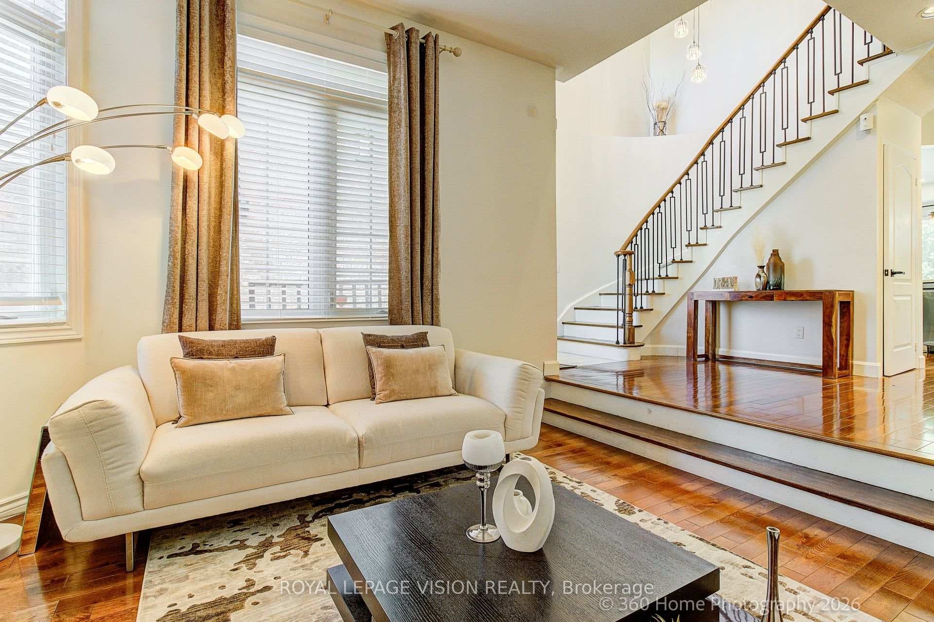106 Copley Street photo 5