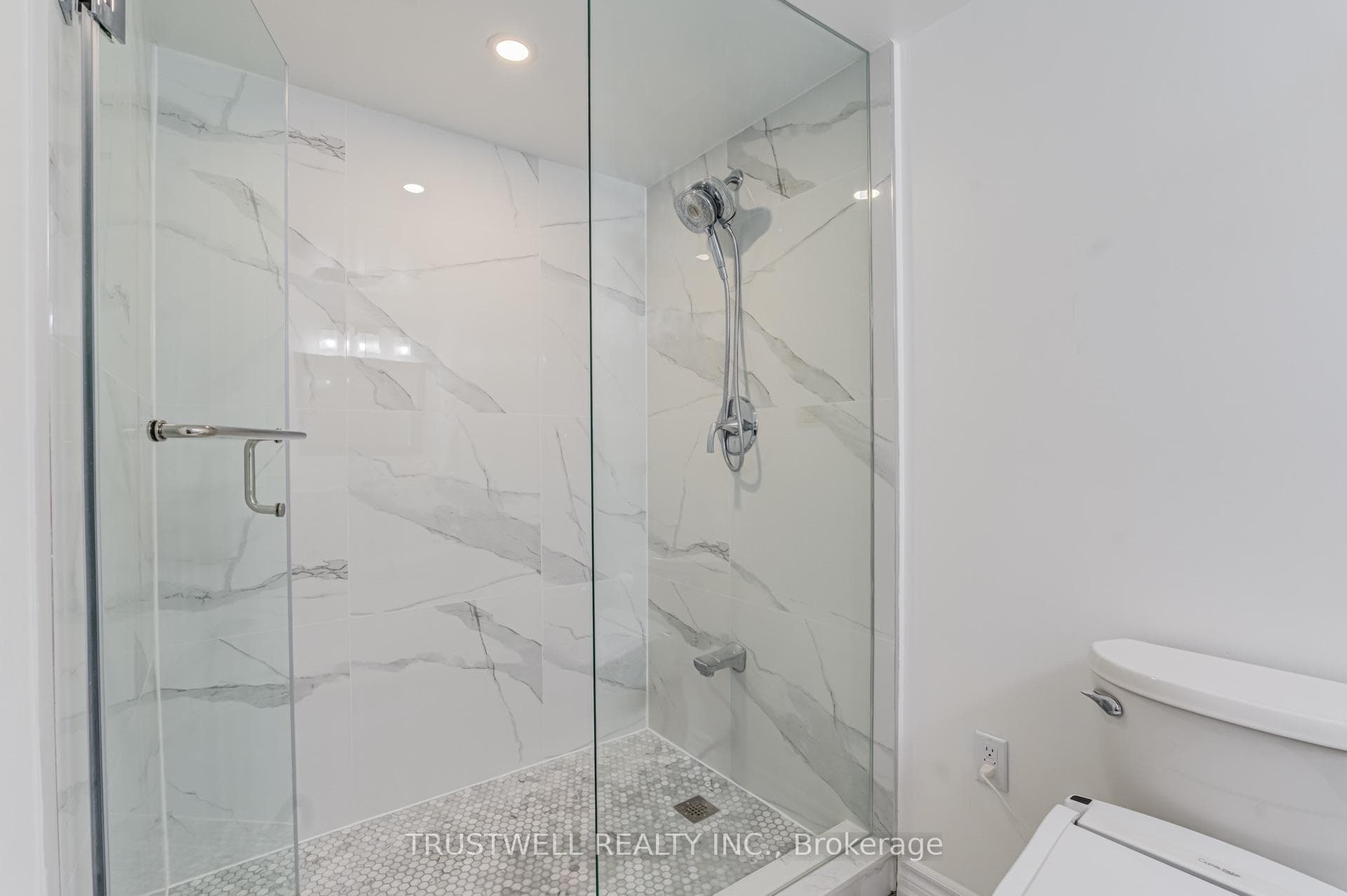Frameless Walk-in Glass Shower