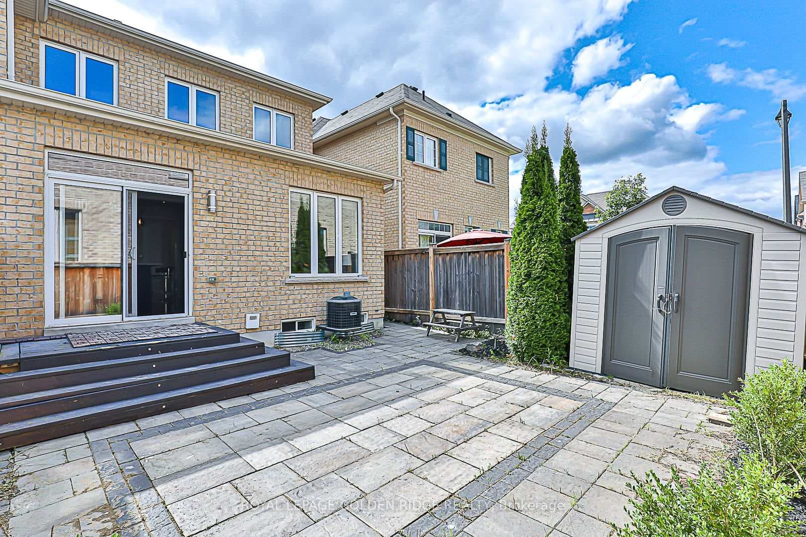 61 Brock Avenue photo 29
