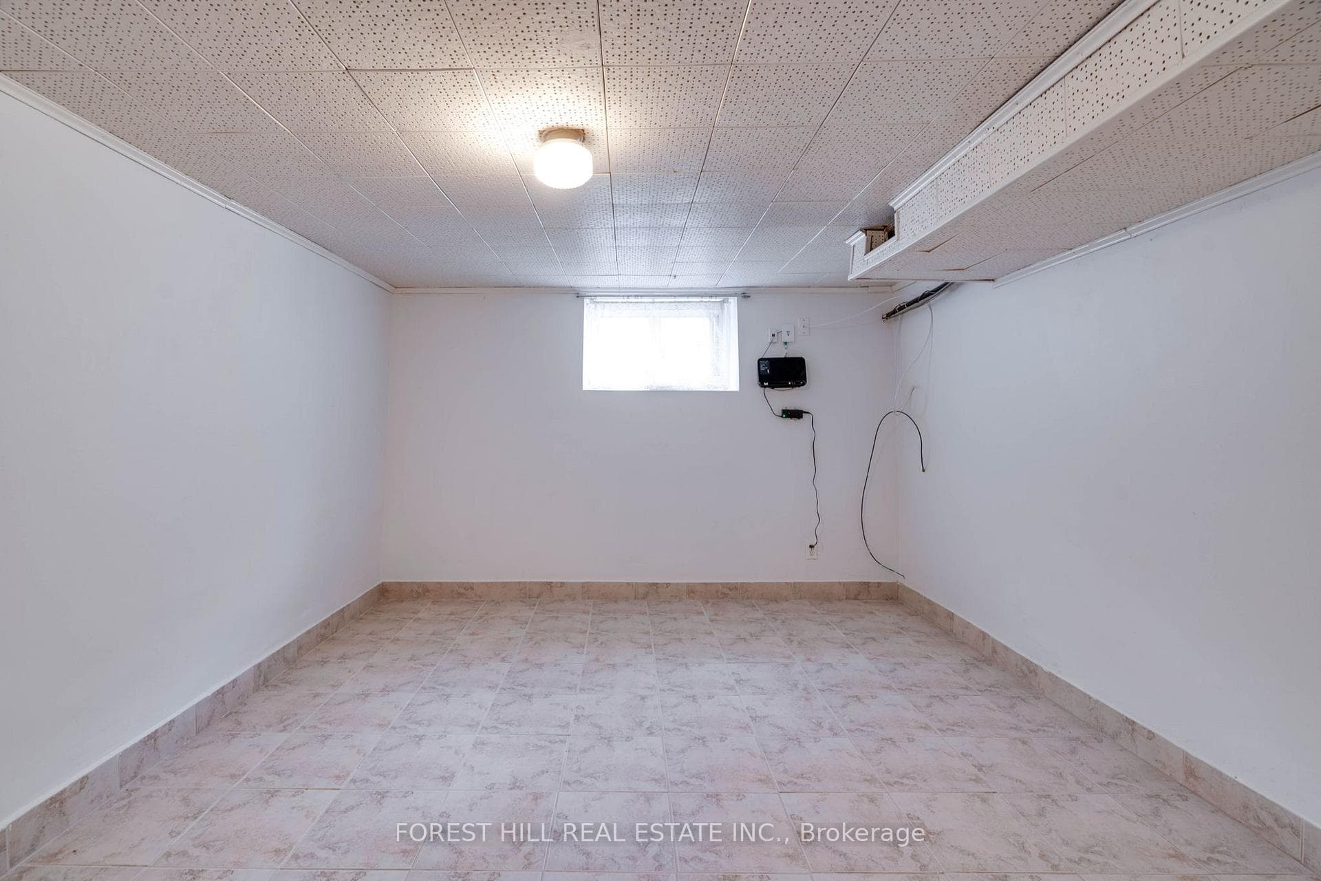 308 Glenholme Avenue photo 26