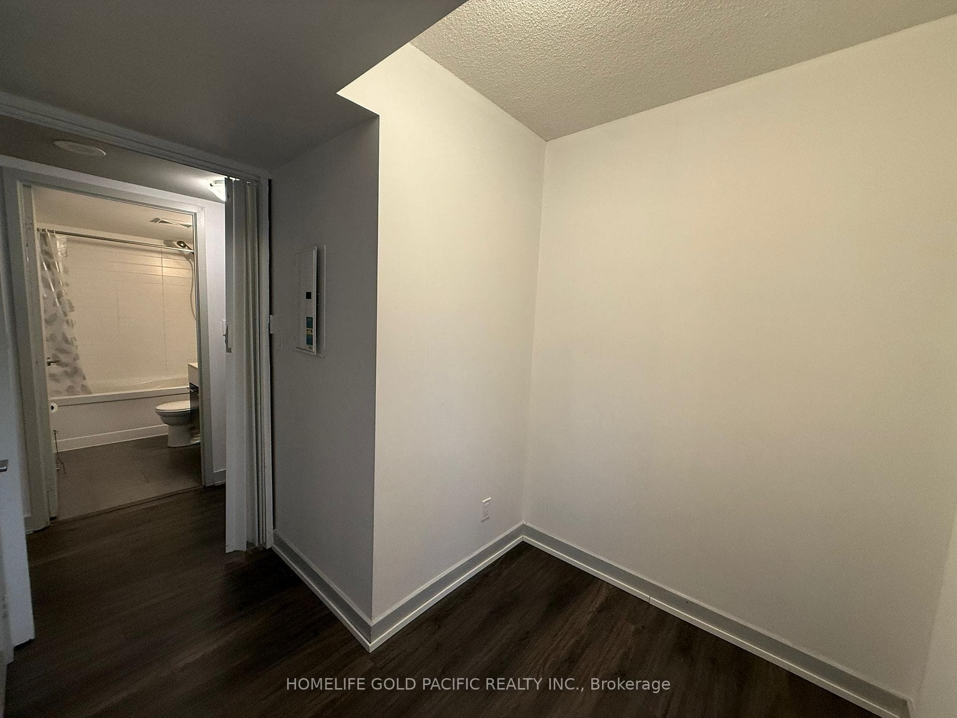 126 Simcoe Street Unit 311 photo 16