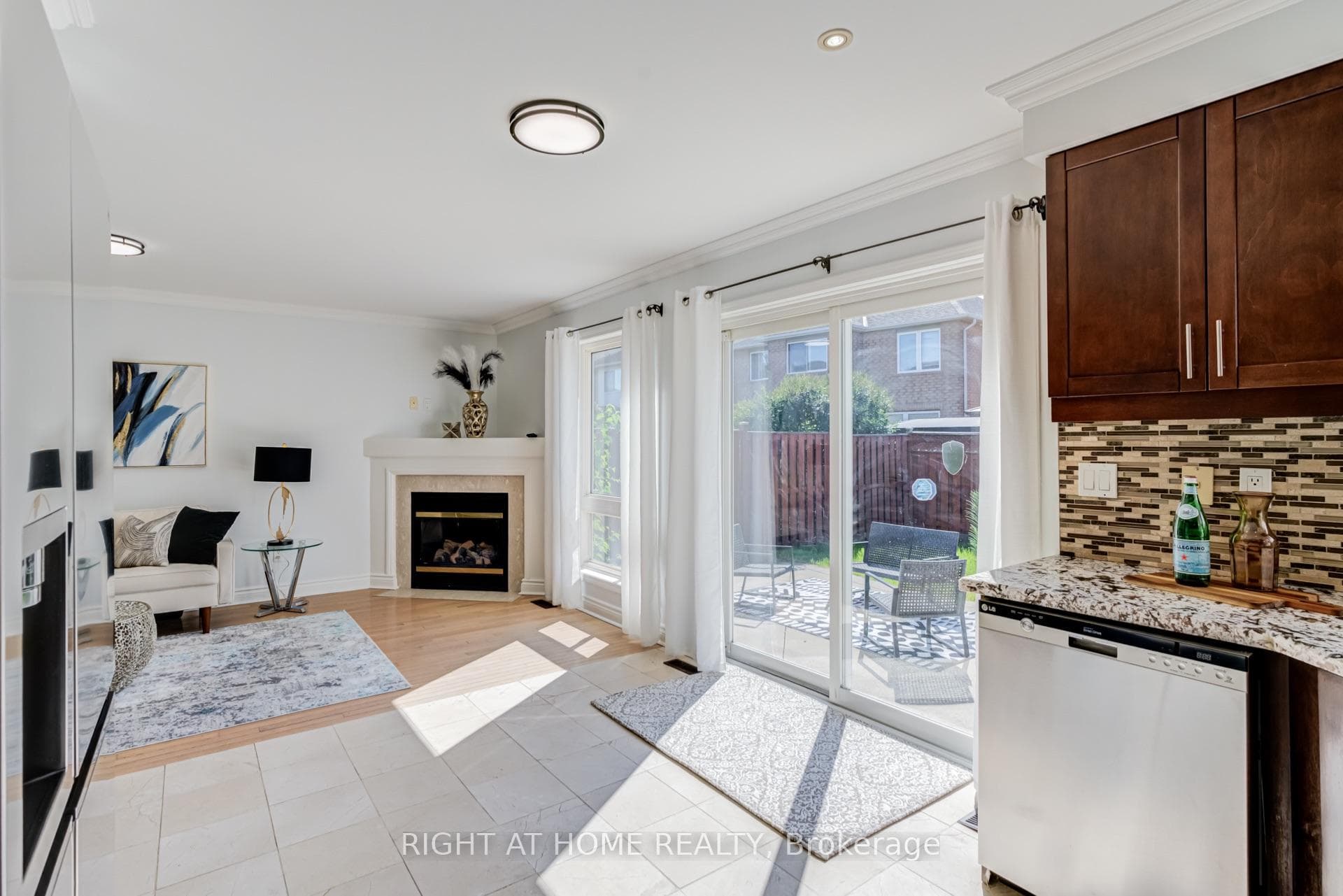 7460 Terragar Boulevard photo 14