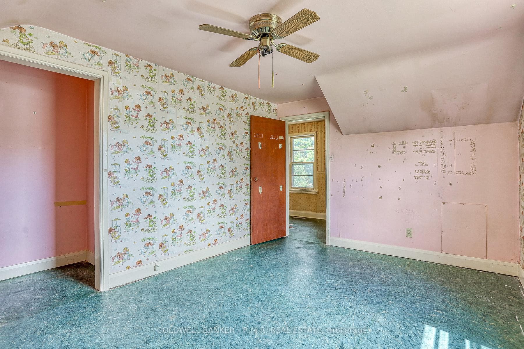 119 Wellington Street photo 16