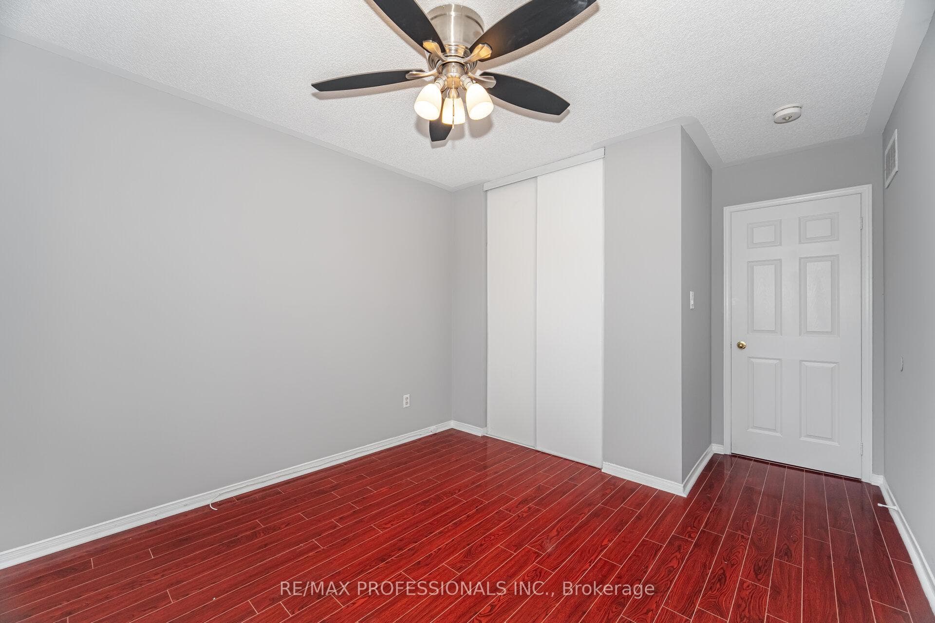 46 Kershaw Street photo 25