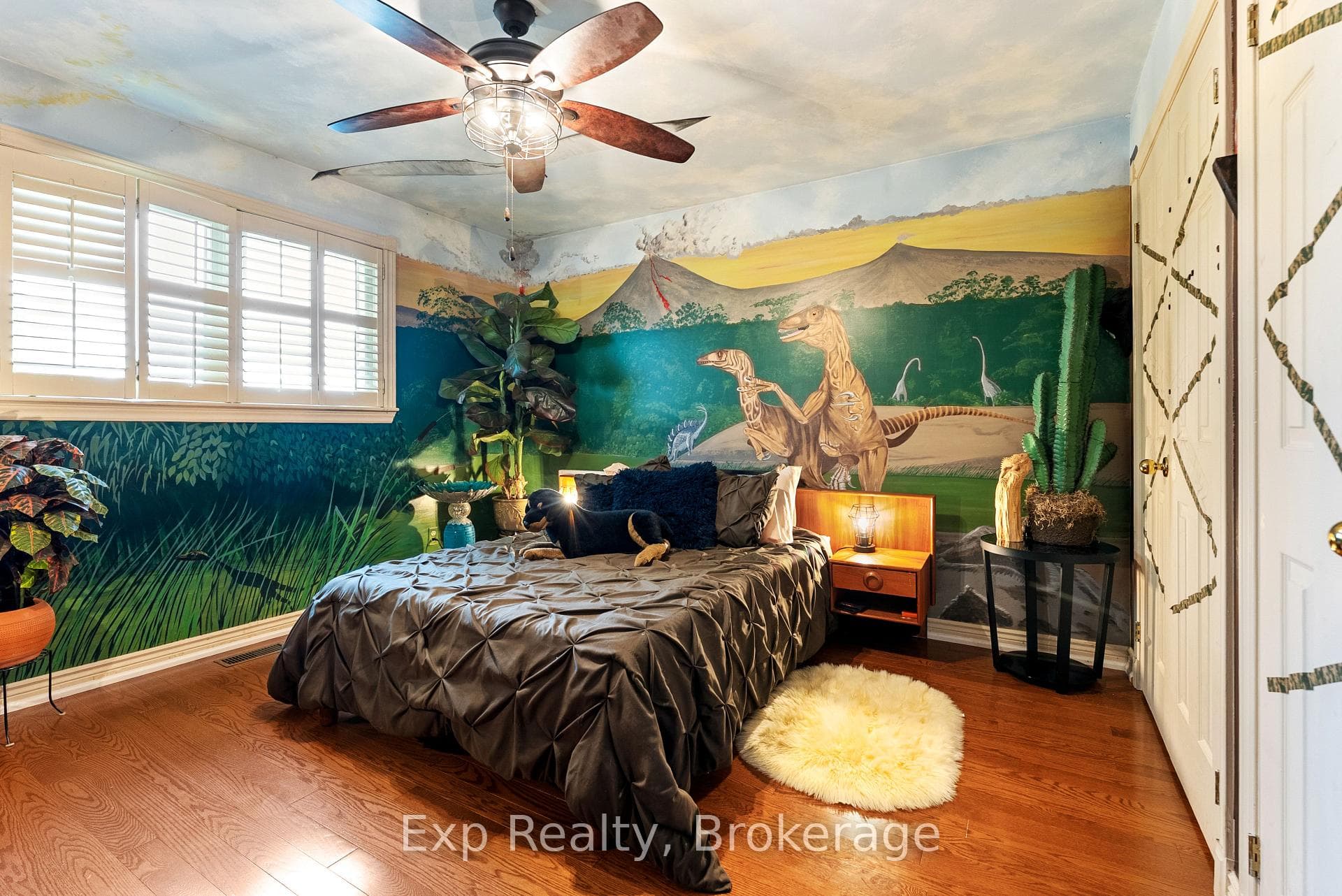 233 Huycke Street photo 30