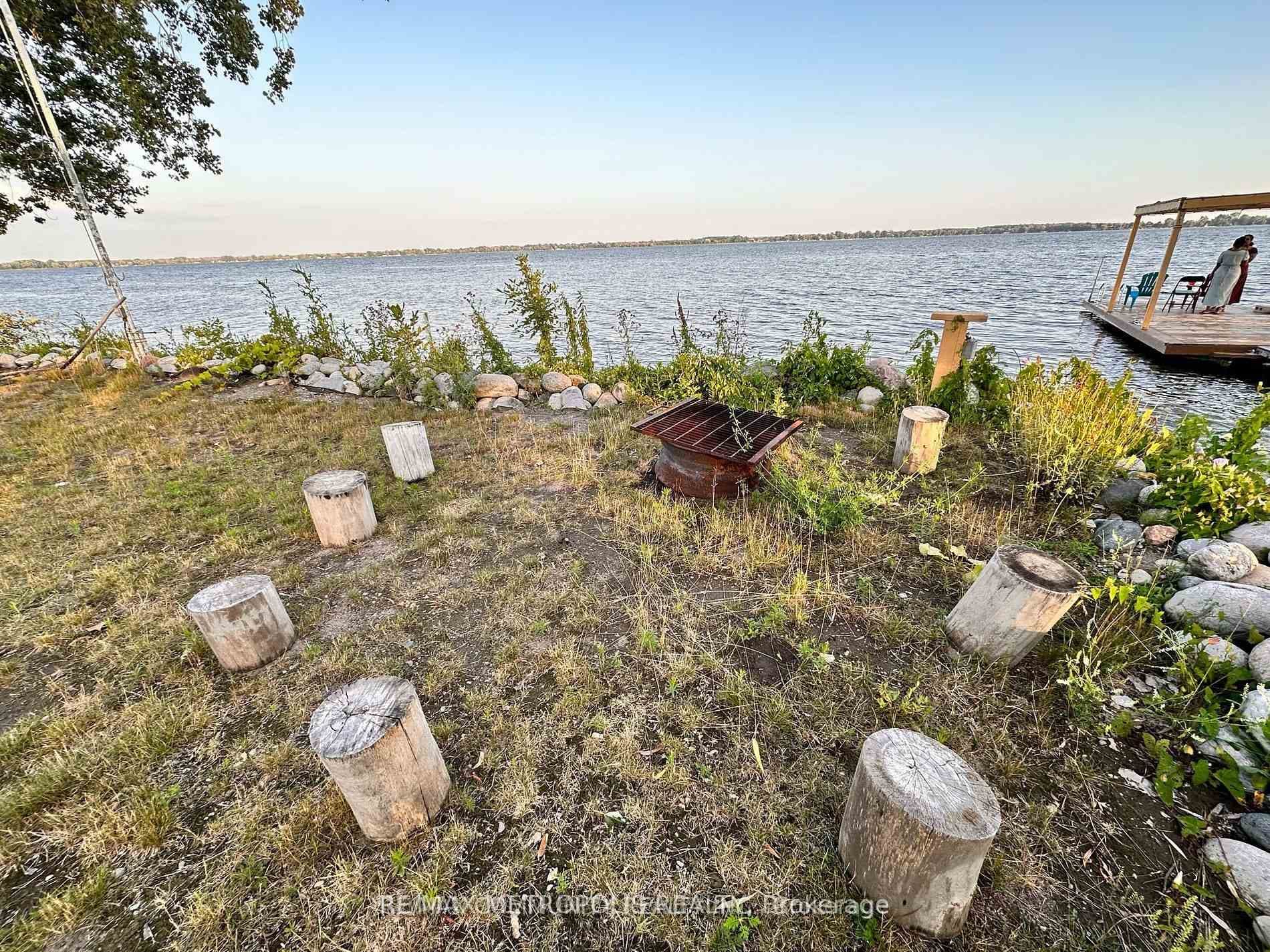 498 Hiscock Shores Road photo 15