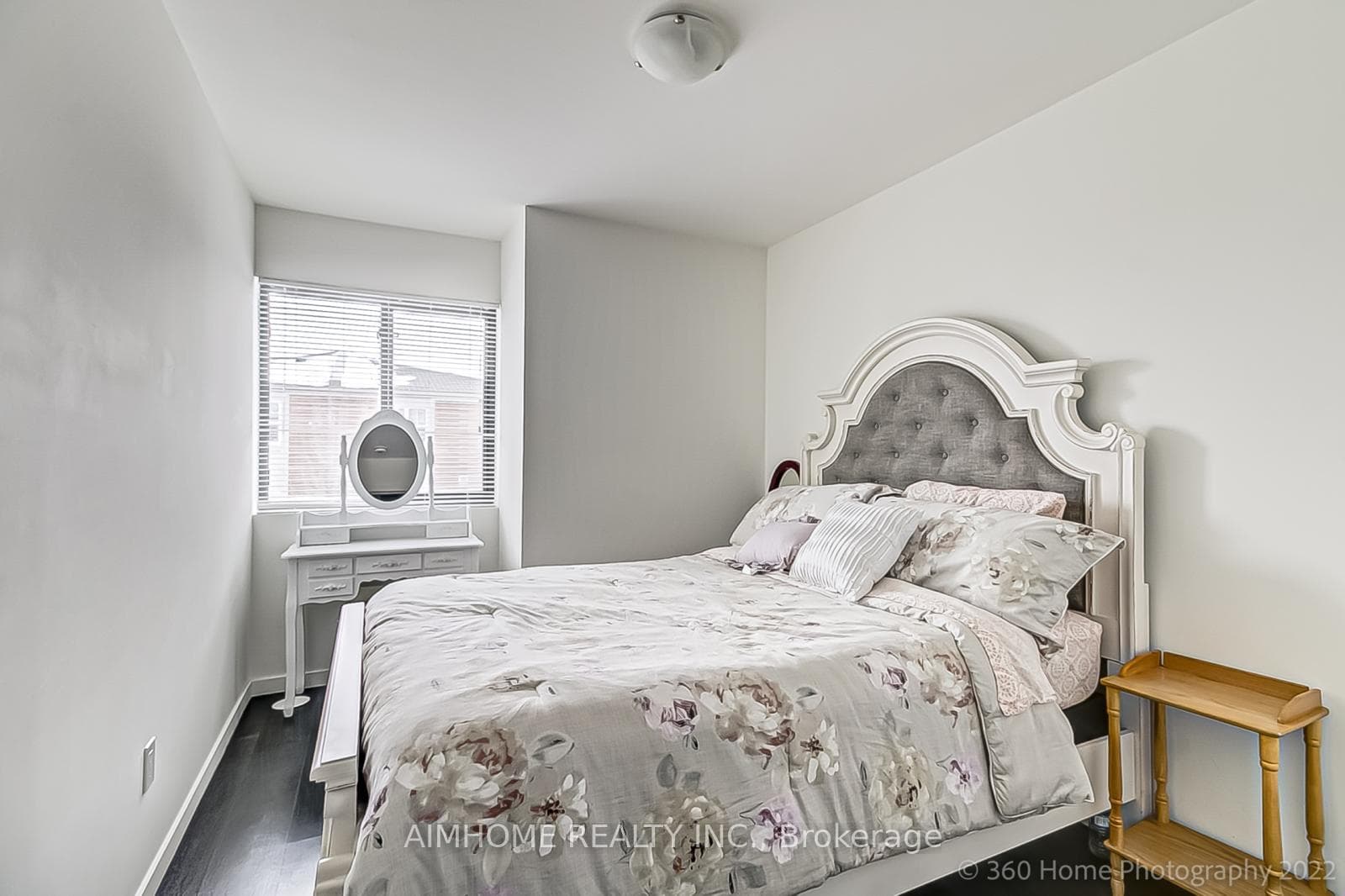 369 Essa Road Unit 24 photo 5