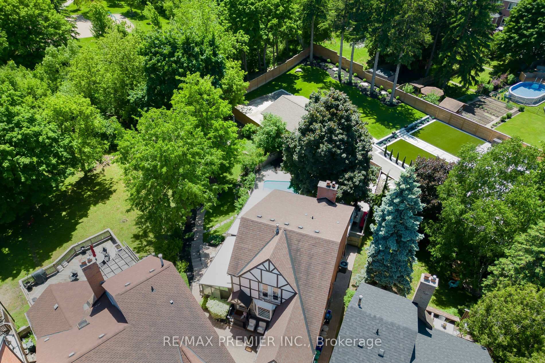 45 Park Drive photo 50