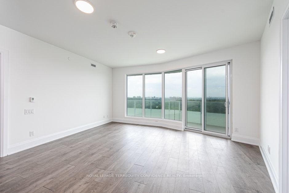 20 Brin Drive Unit 1105 photo 5