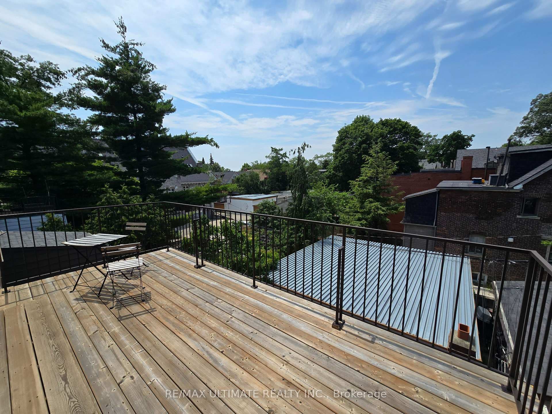 394 Sunnyside Avenue Unit 4 photo 9