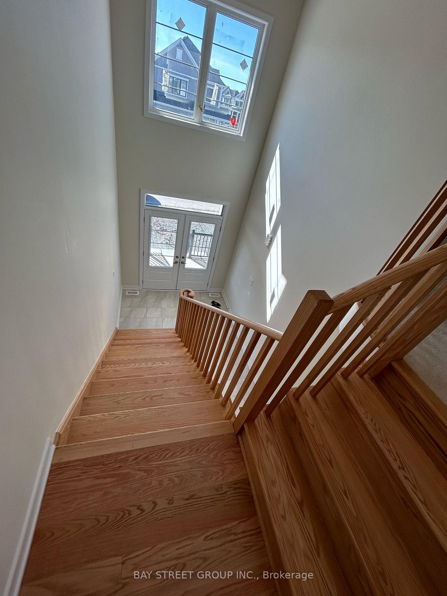 26 Aviron Crescent photo 33