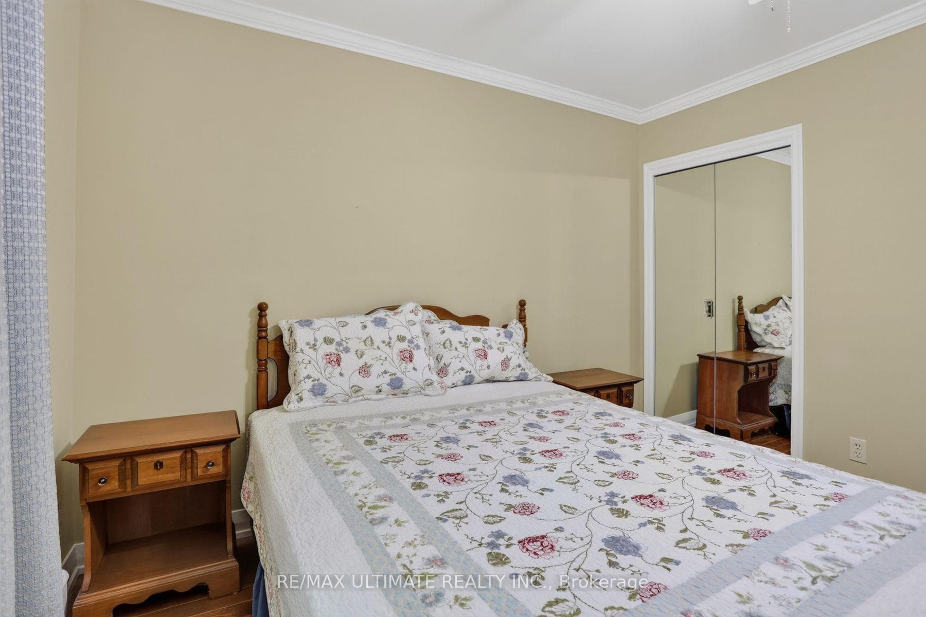 81 Flora Drive photo 17