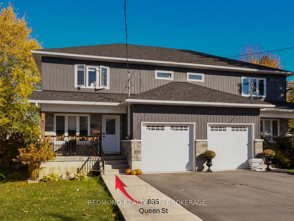 835 Queen Street photo 2