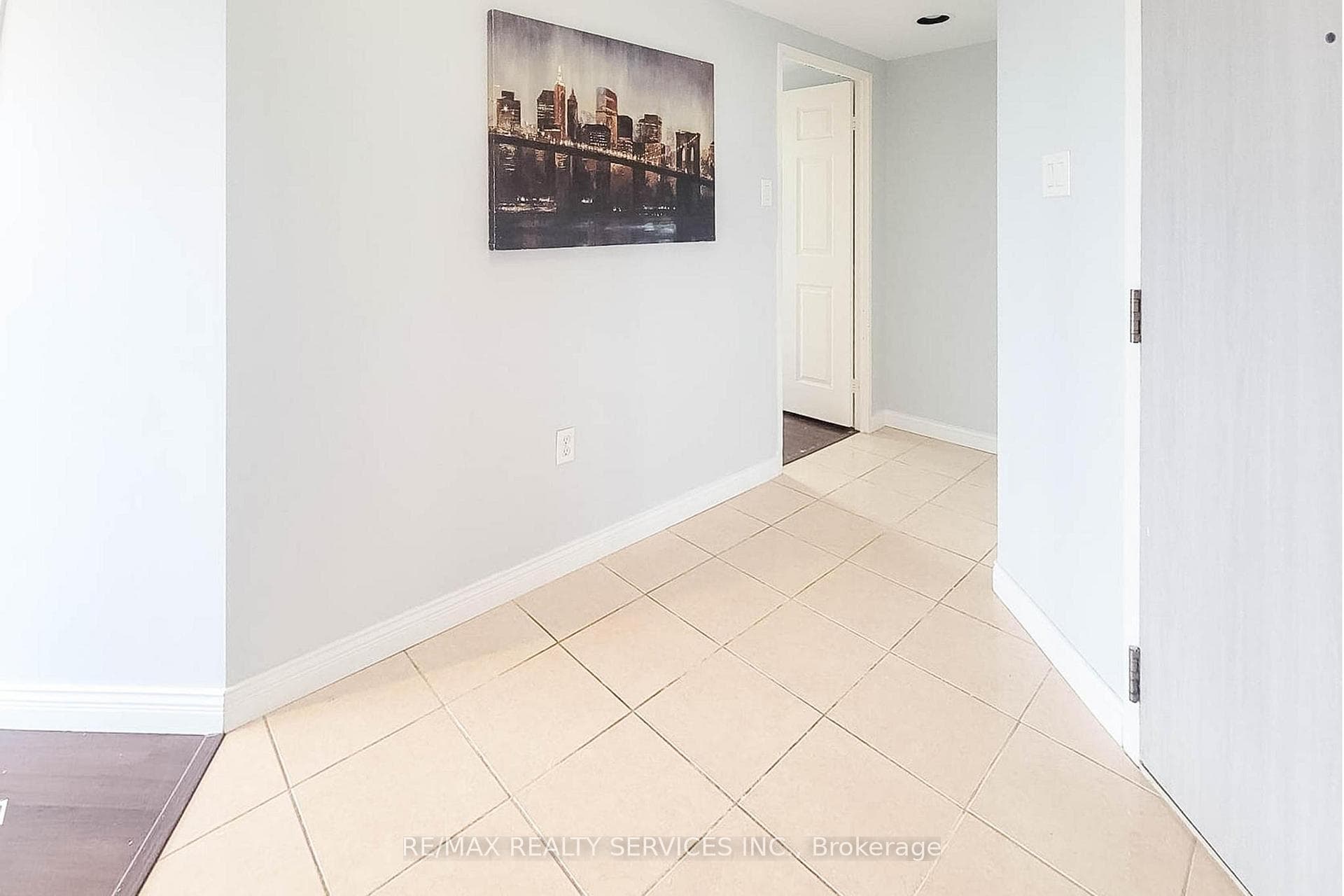 2177 Burnhamthorpe Road Unit 410 photo 7