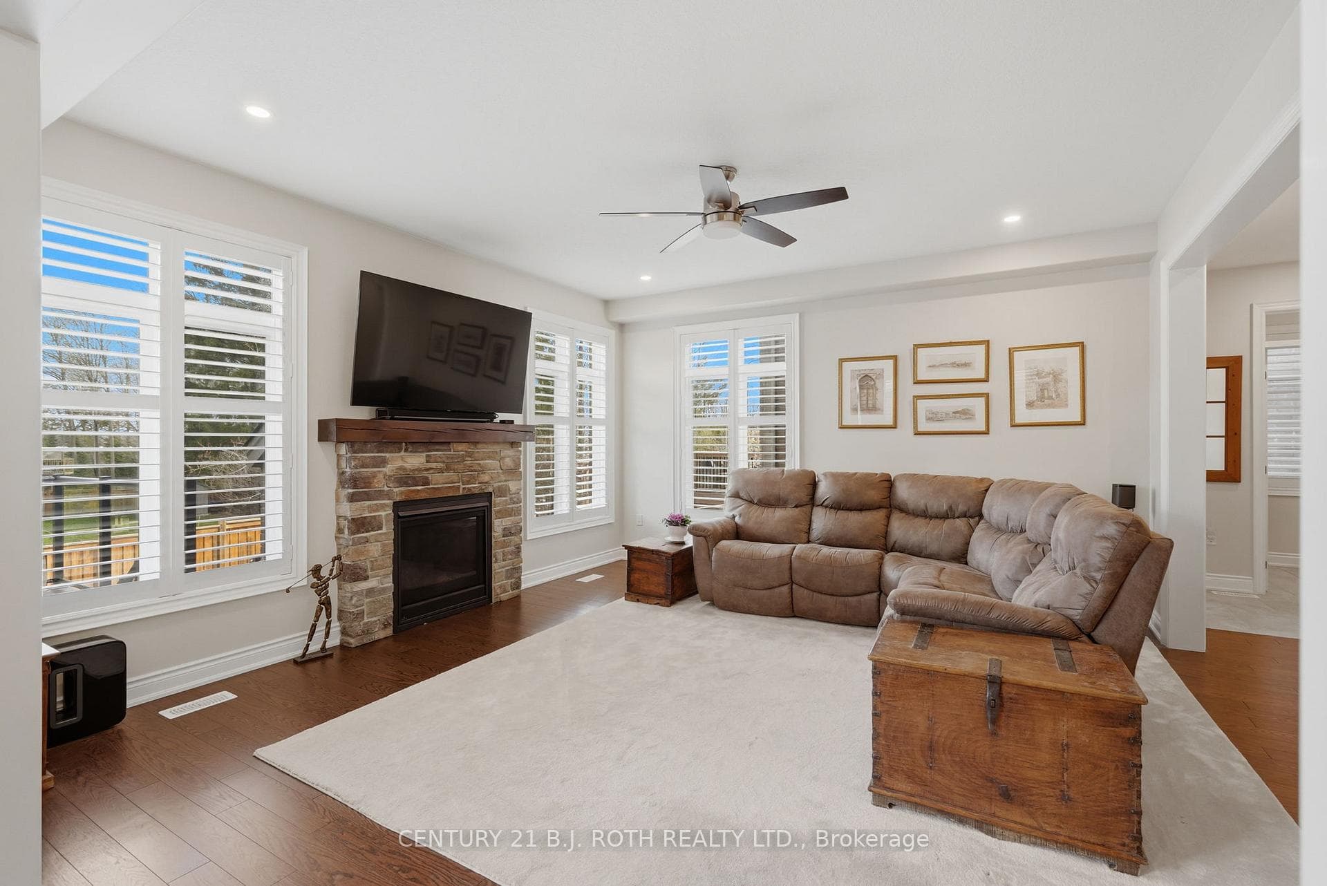 30 Capps Drive photo 16