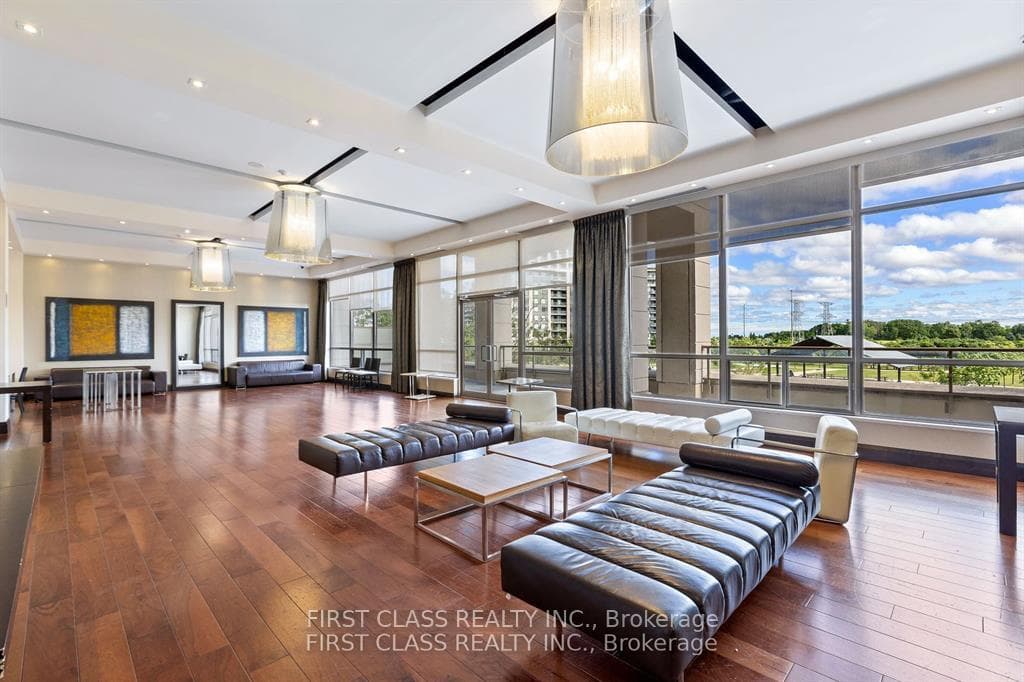37 Galleria Parkway Unit 805 photo 12