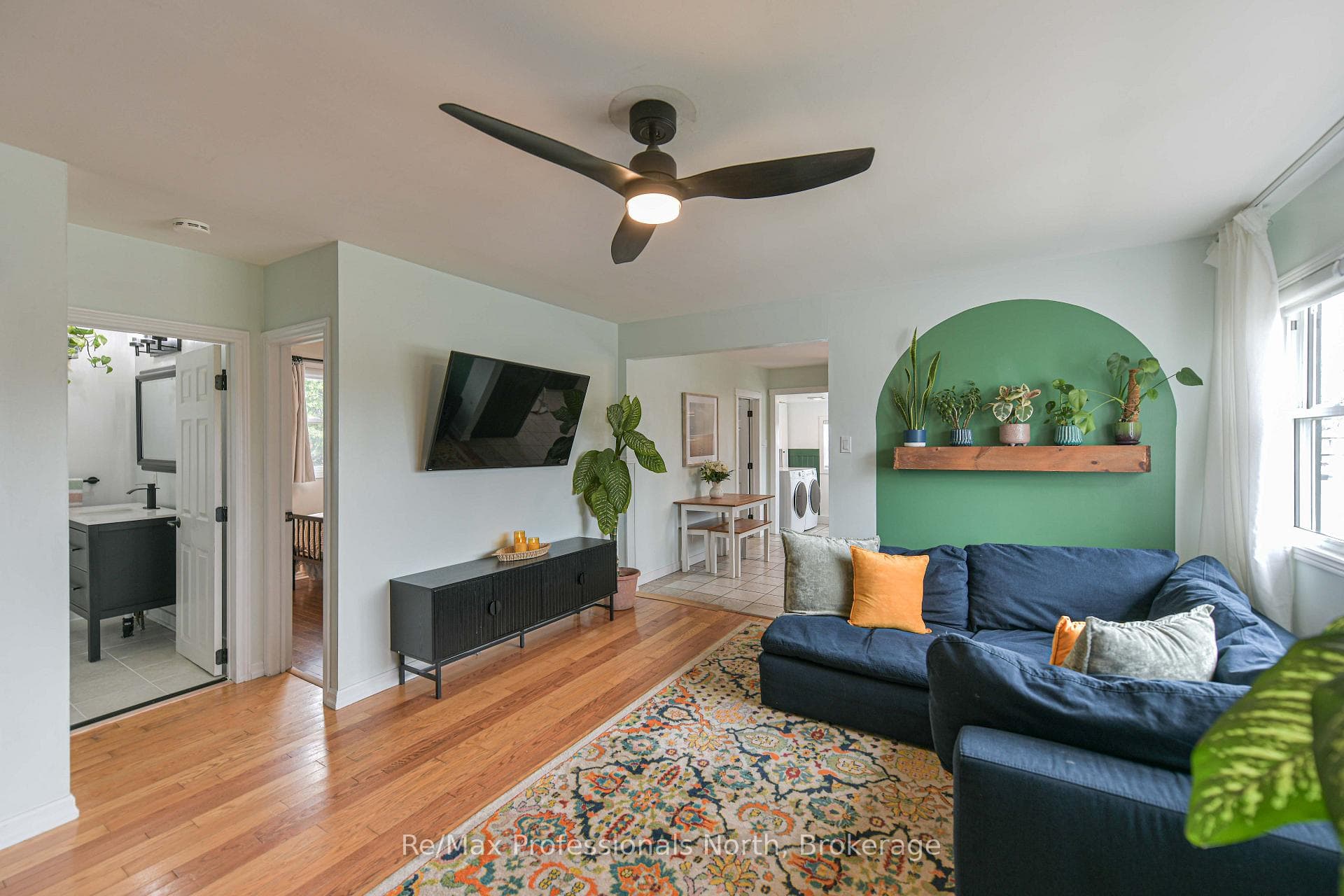 817 Eighth Avenue photo 24
