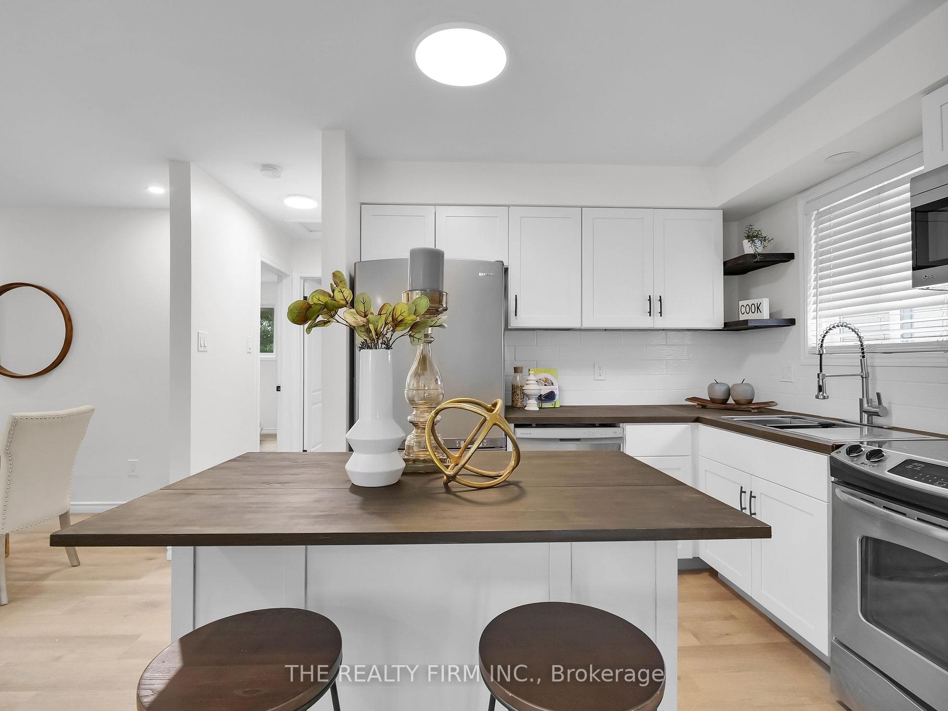 Kitchen- Main Floor