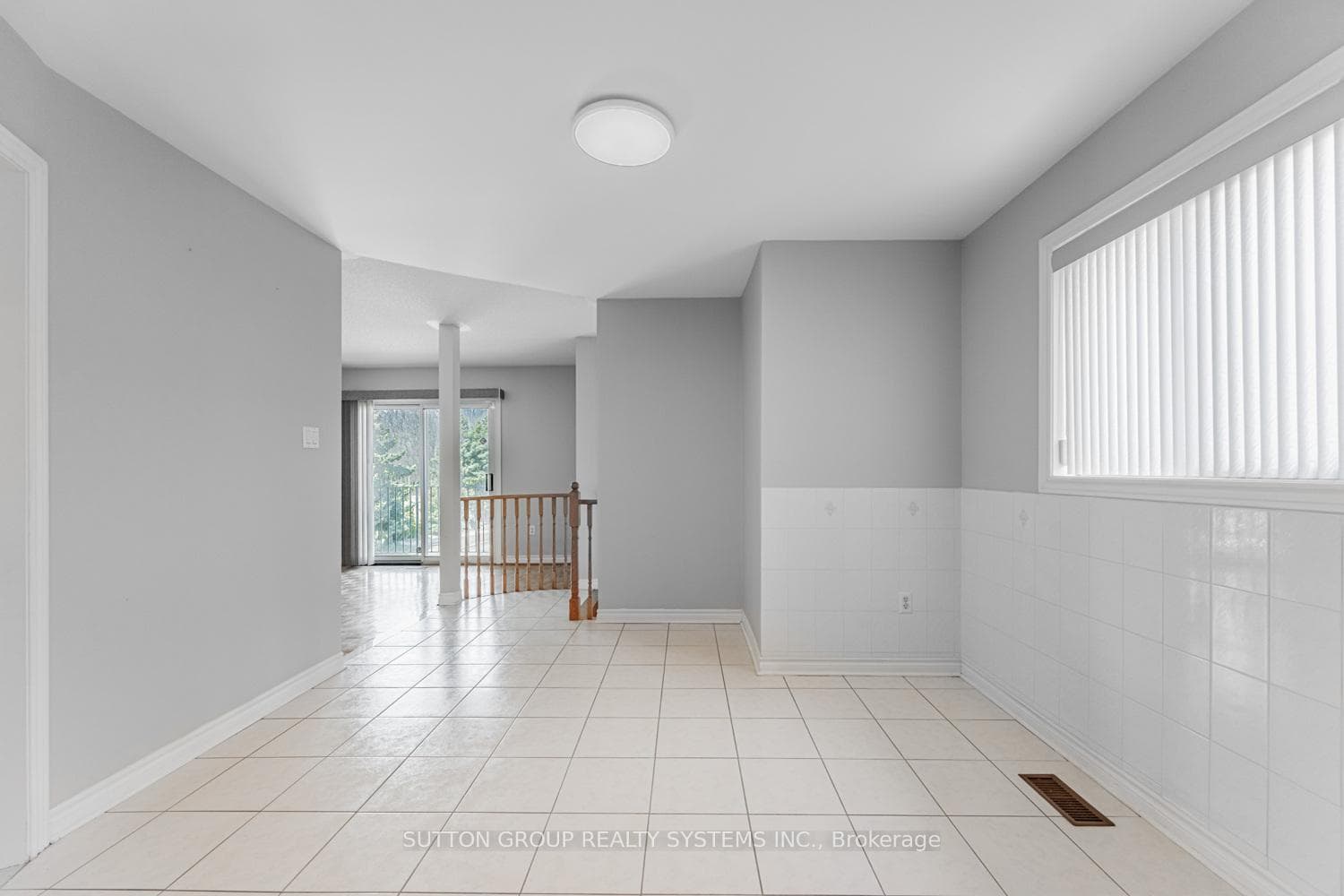 3360 Chimo Court photo 6
