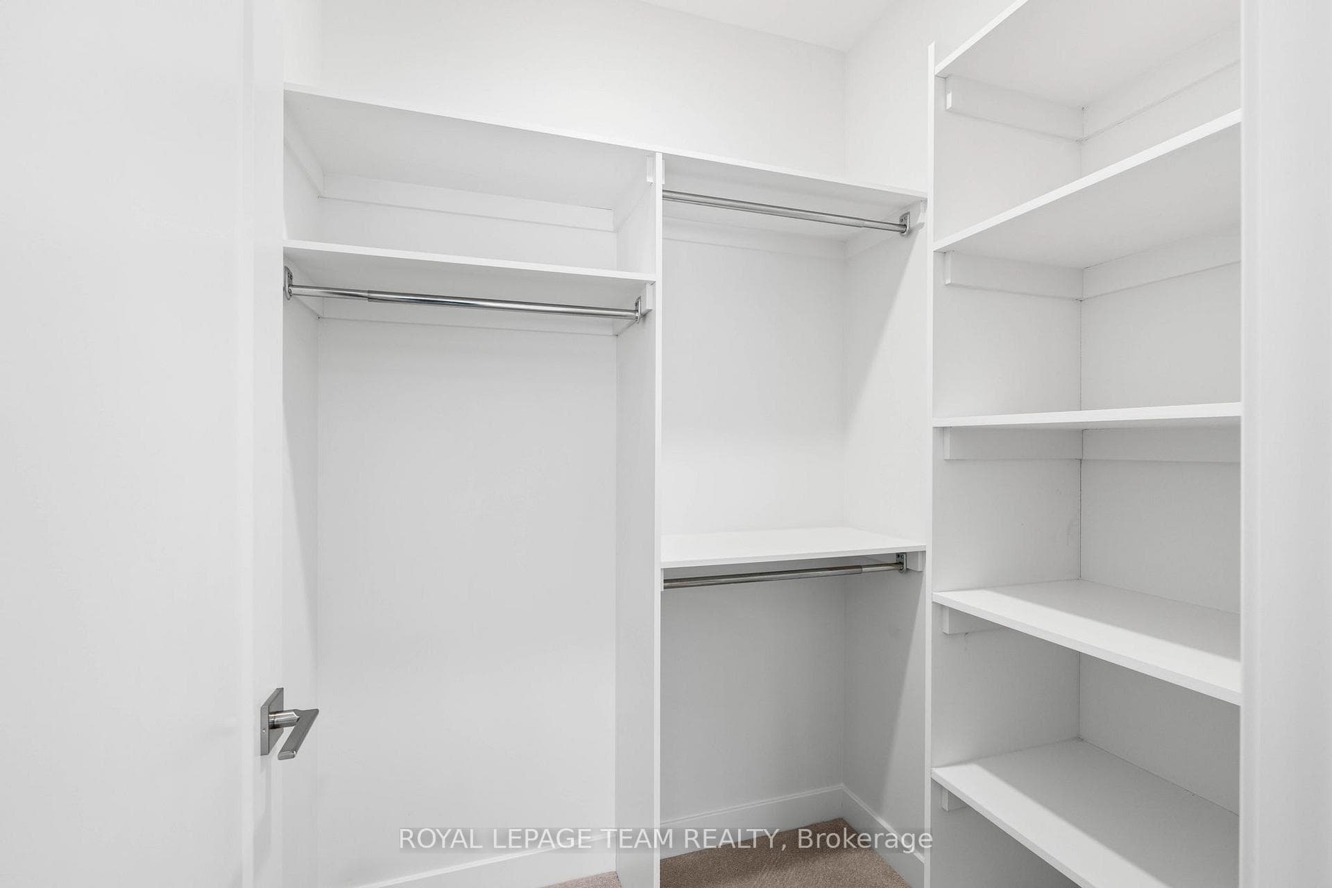285 Wood Avenue photo 27